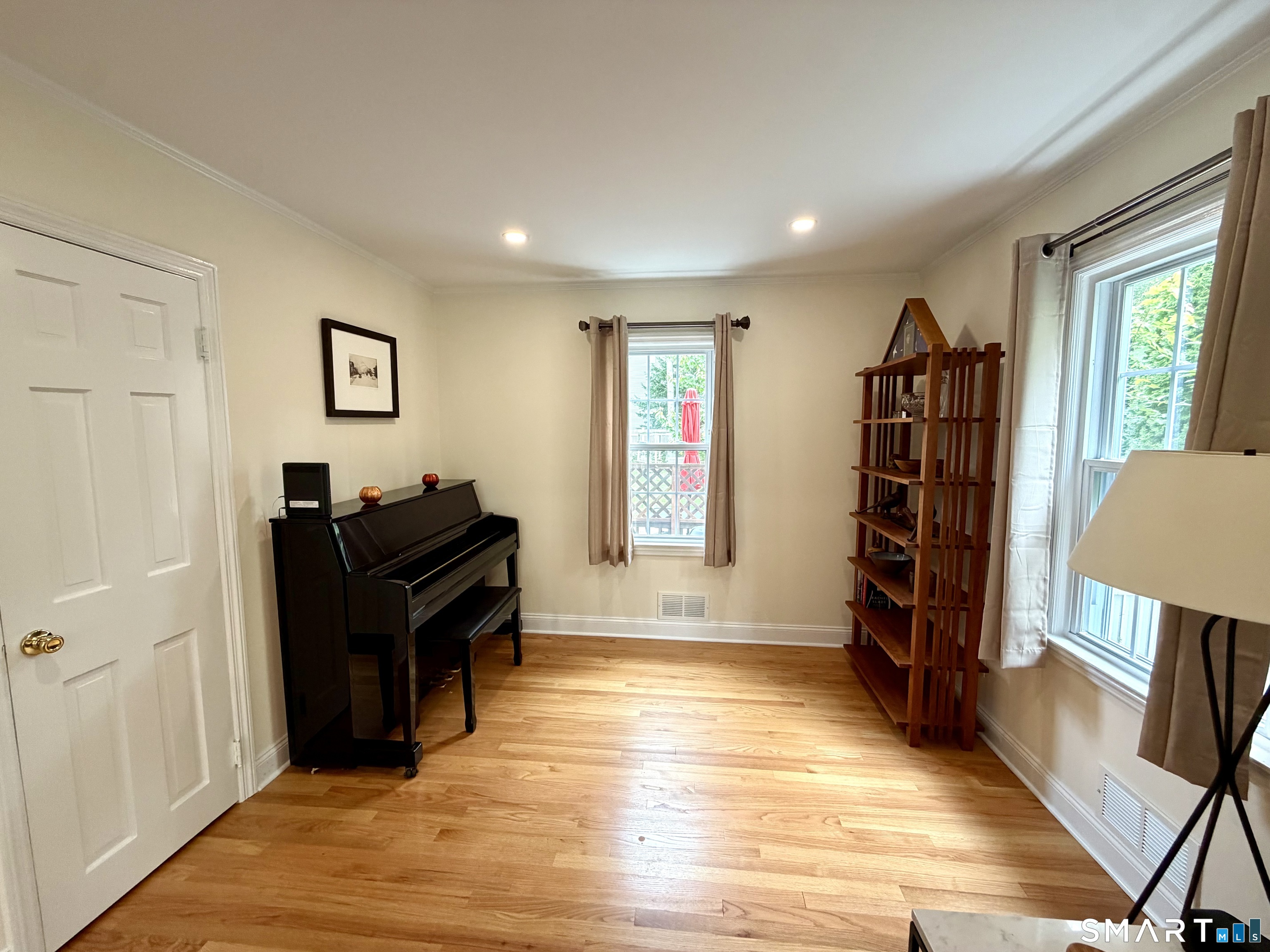 52 Barbara Drive photo 18