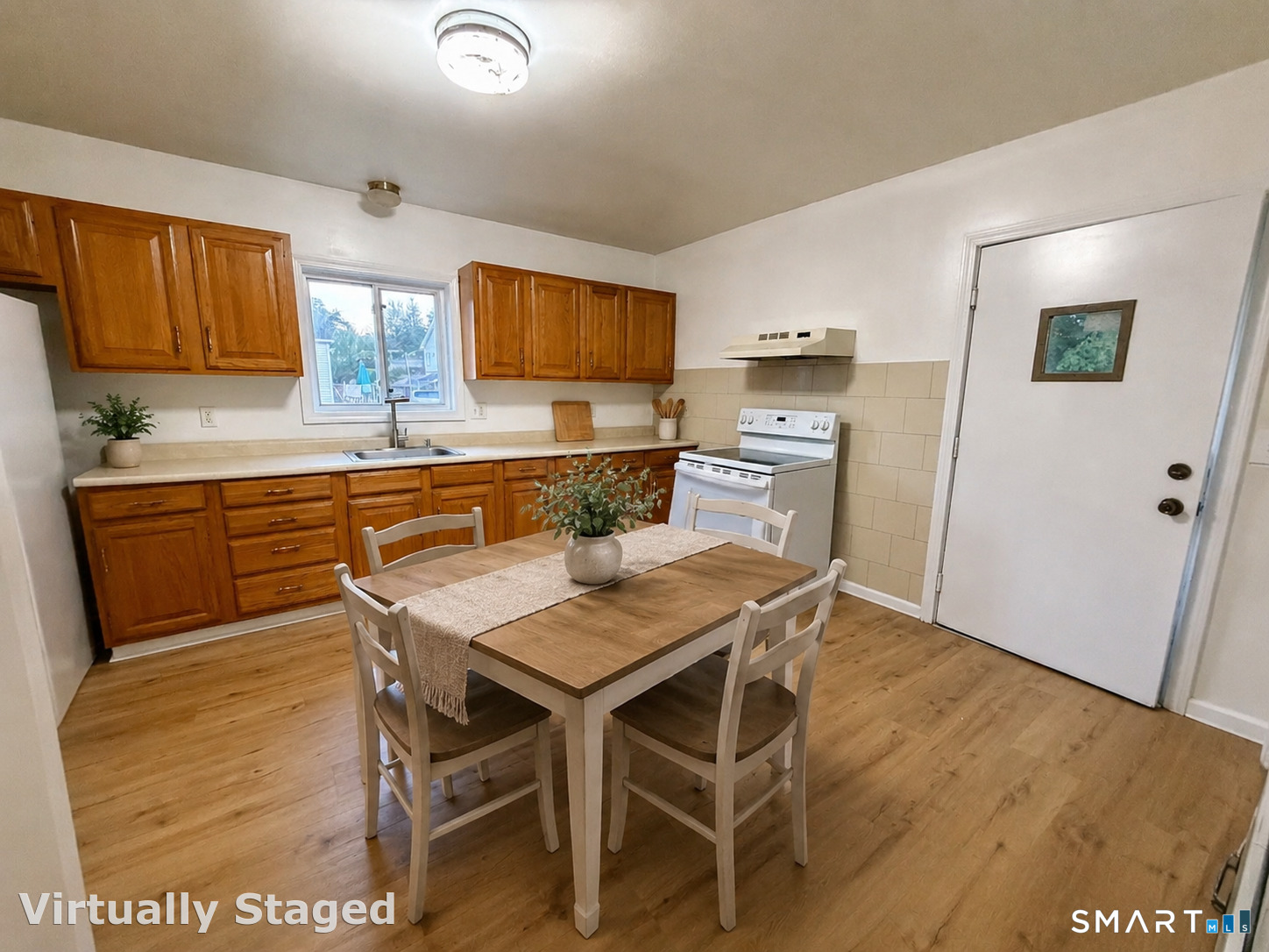 40 Lincoln Avenue Unit #2 photo 2