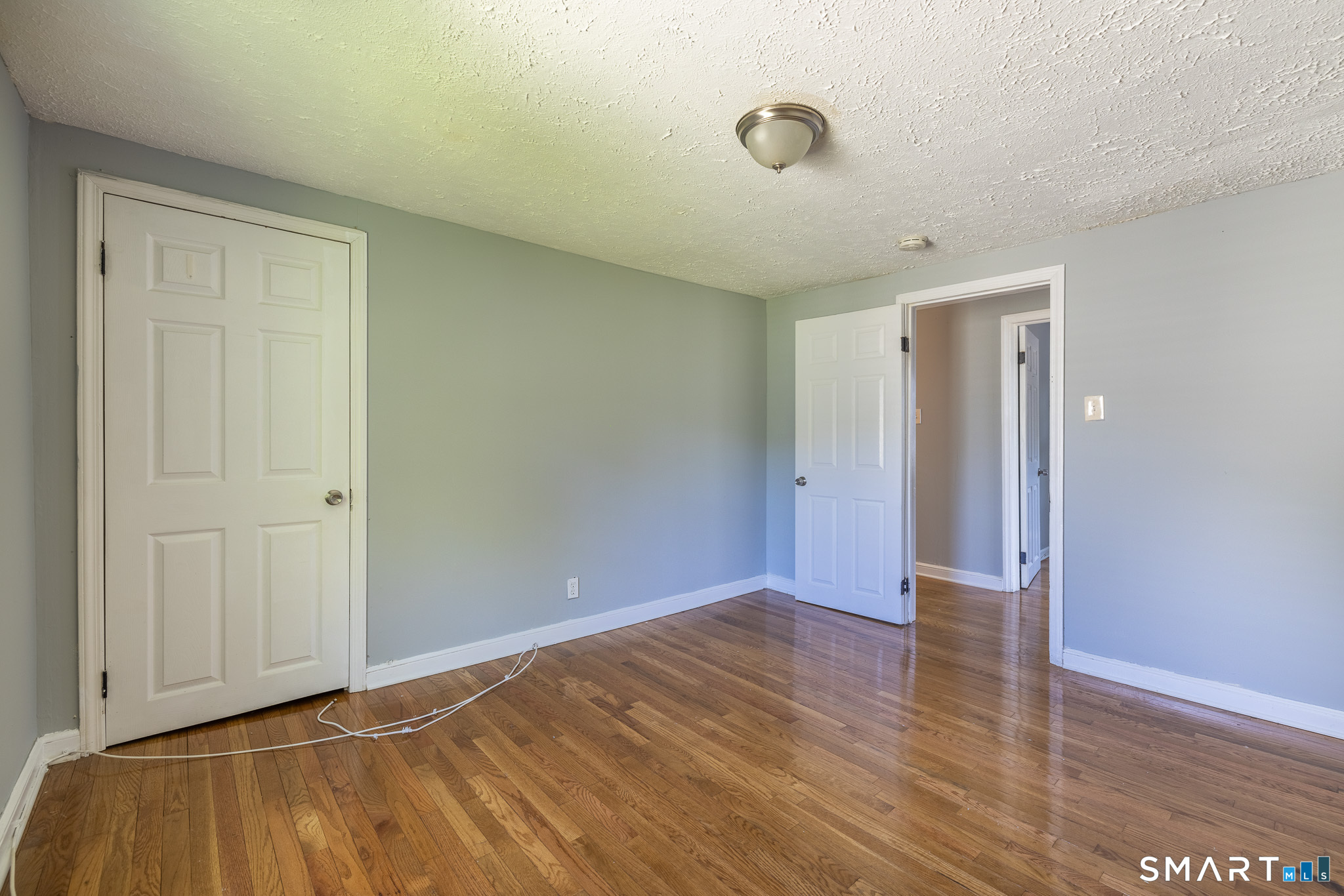 166 Earl Avenue photo 19