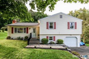 55 Taylor, New Milford