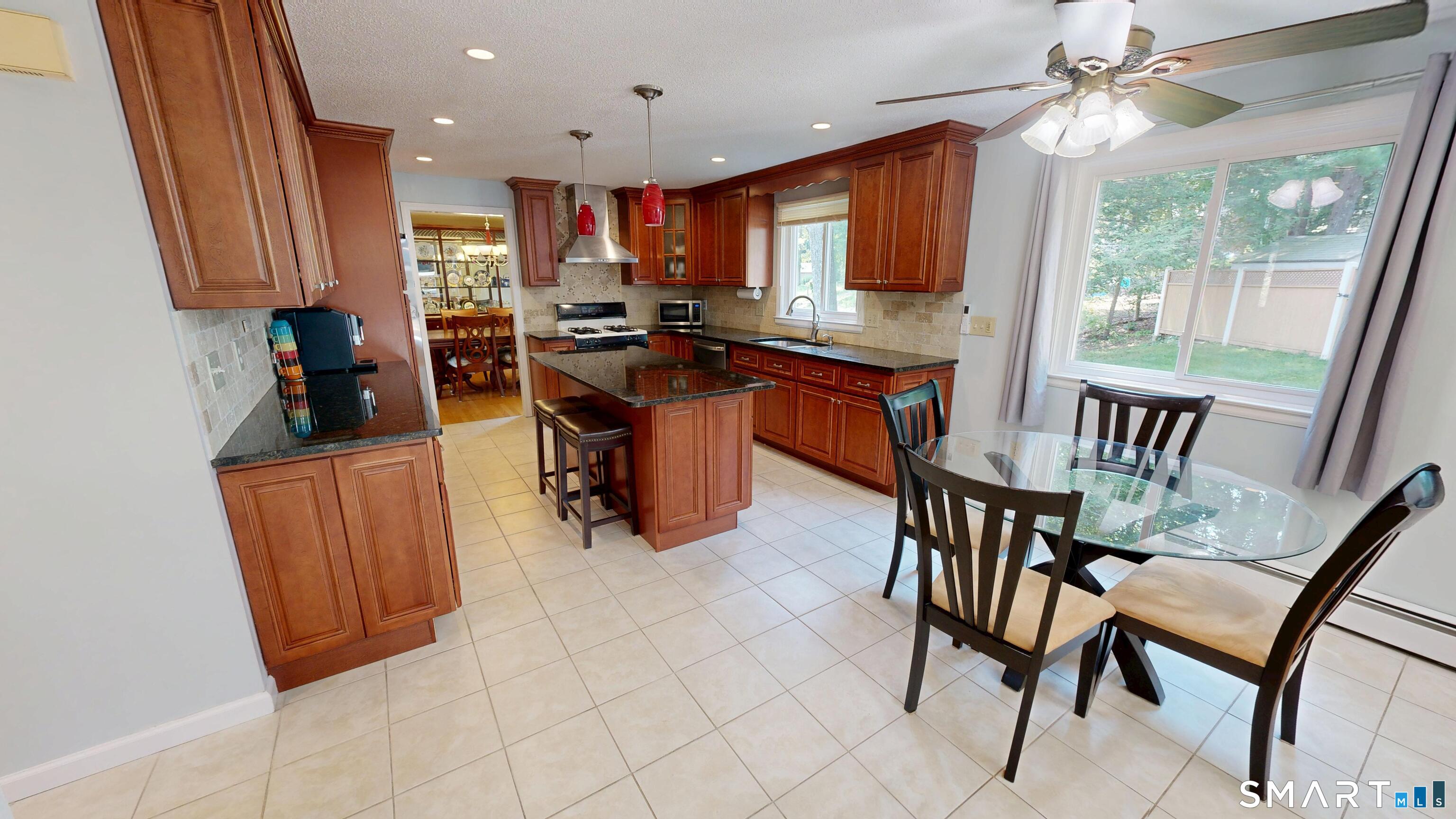 7 Deepwood Drive photo 12