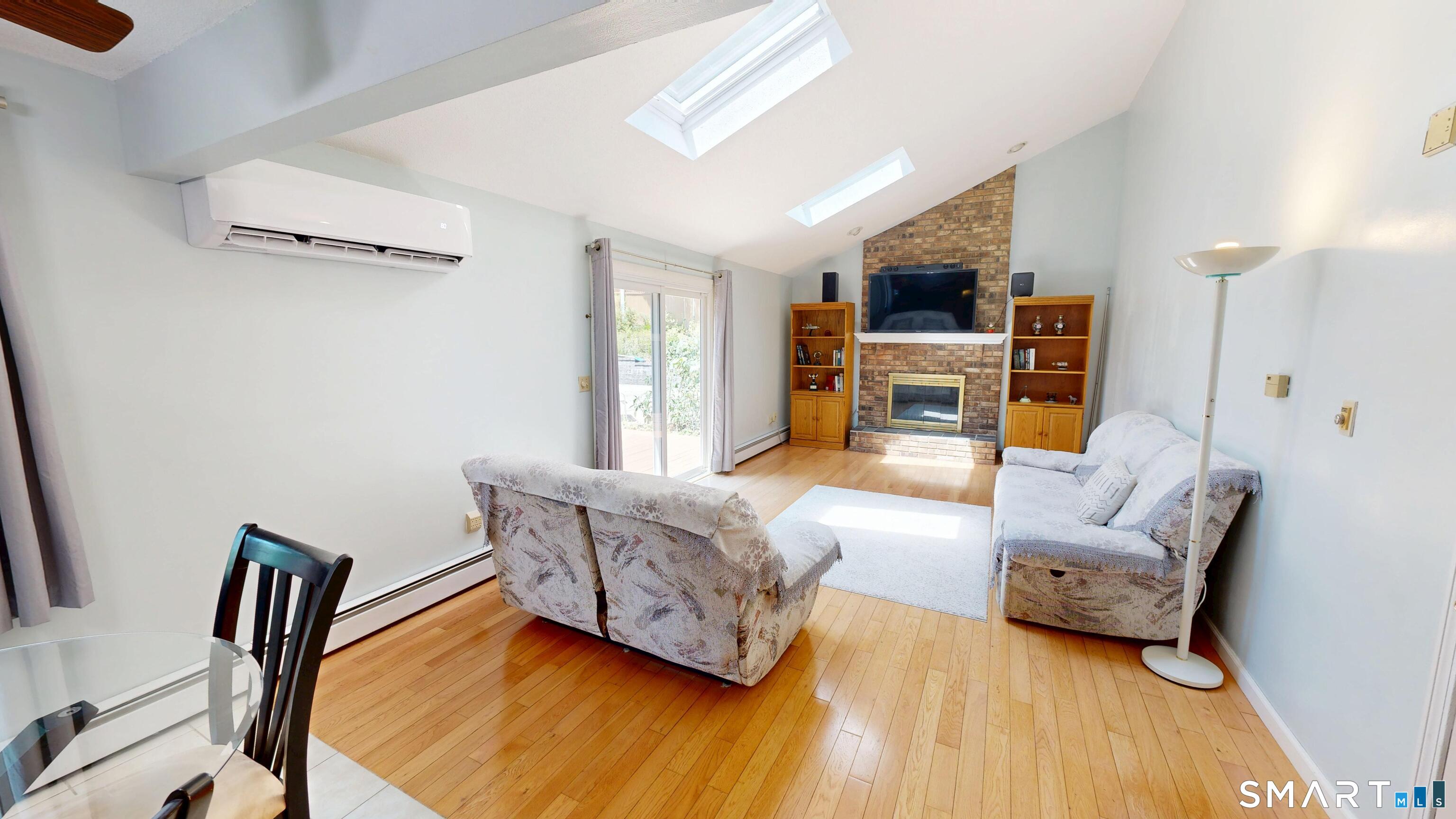 7 Deepwood Drive photo 16