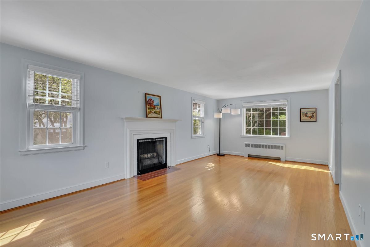 117 Hyde Road photo 6