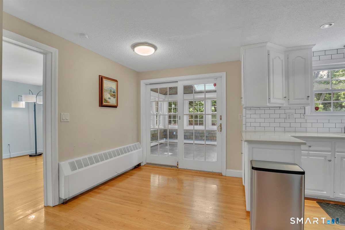 117 Hyde Road photo 13