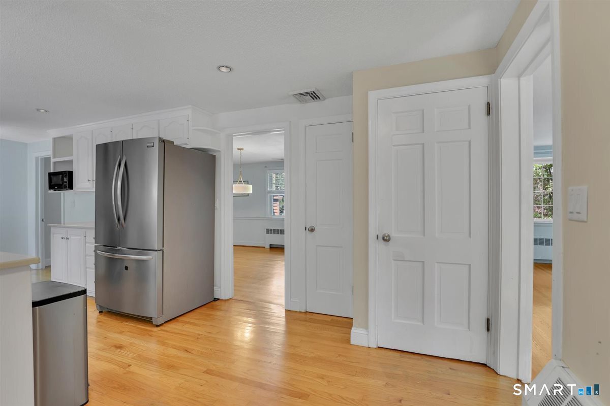 117 Hyde Road photo 14