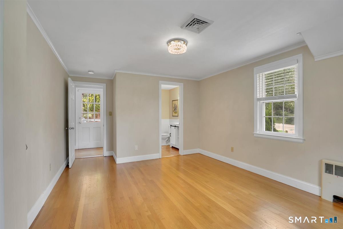 117 Hyde Road photo 20