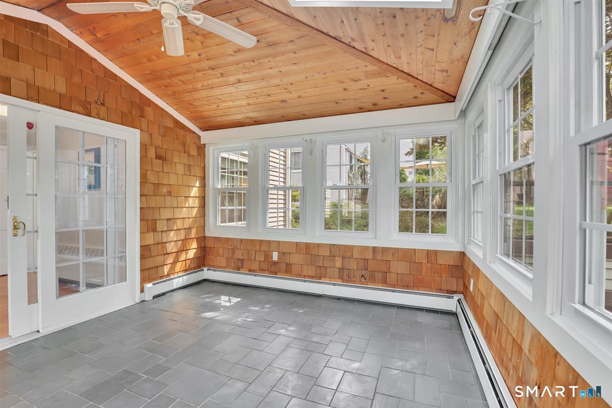 117 Hyde Road photo 27