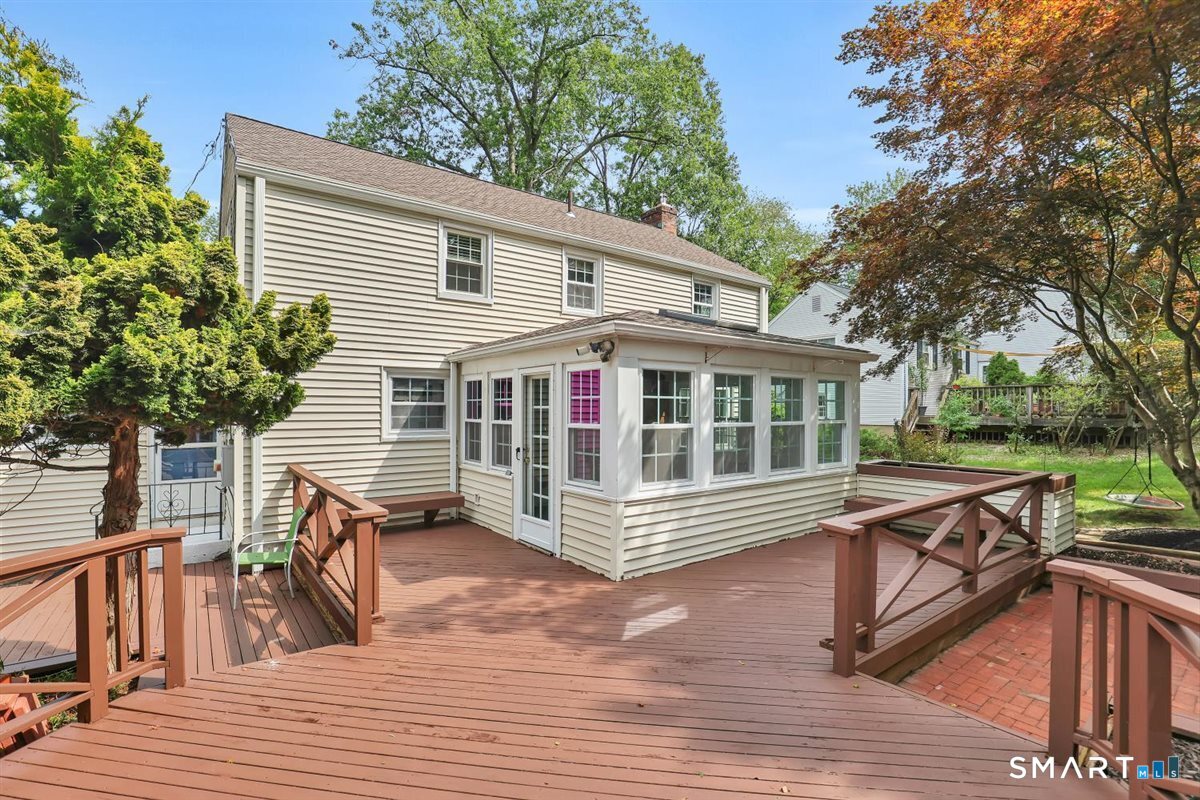 117 Hyde Road photo 31