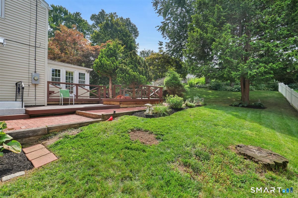 117 Hyde Road photo 34