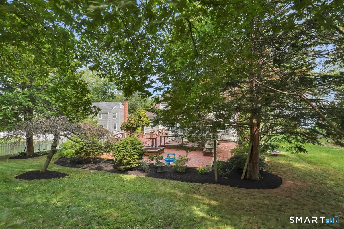 117 Hyde Road photo 37