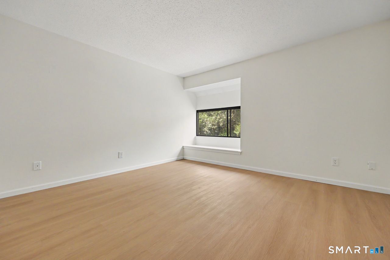 485 Heritage Village Unit #A photo 23