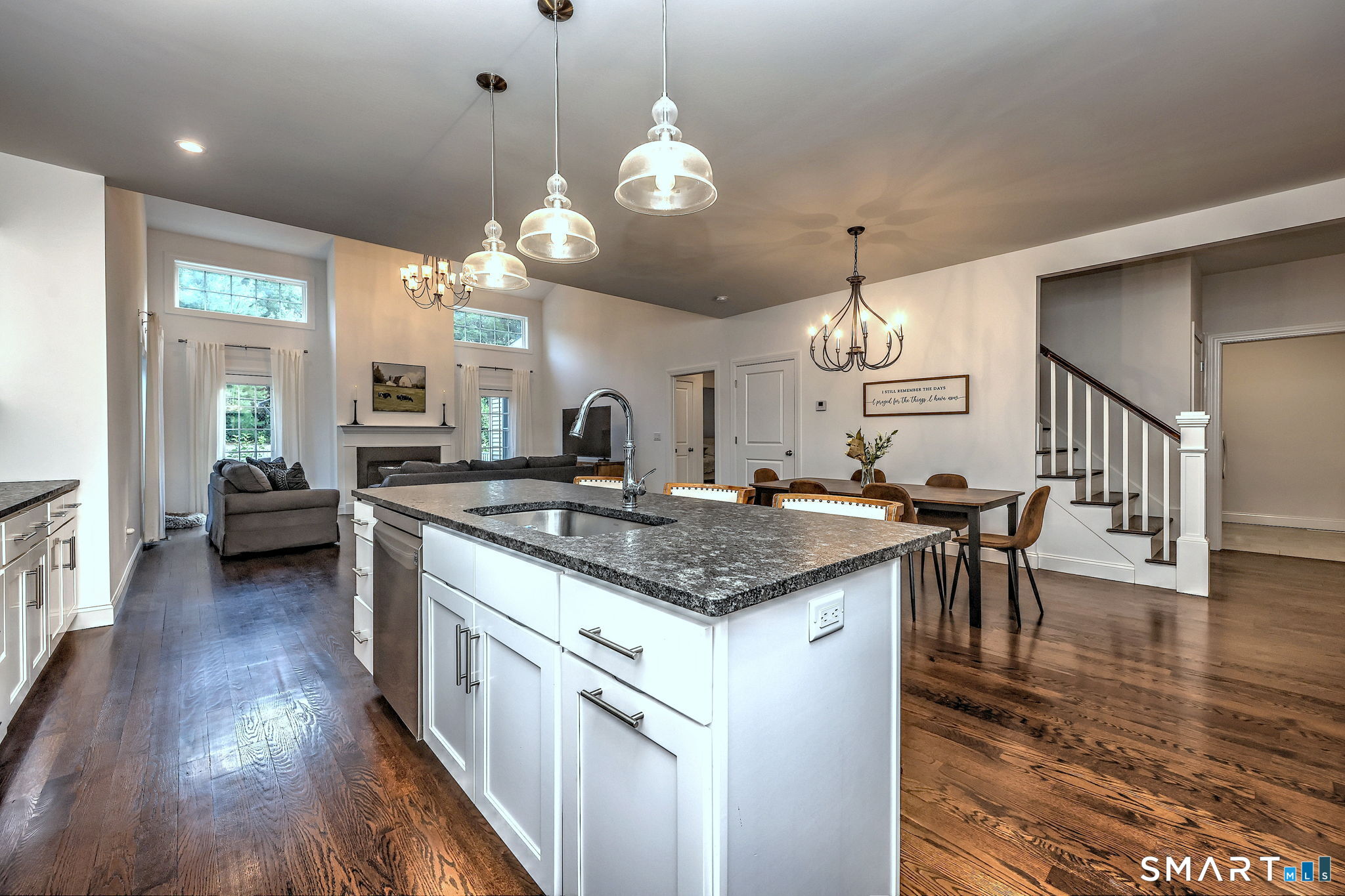 351 Hunter Drive Unit #351 photo 14