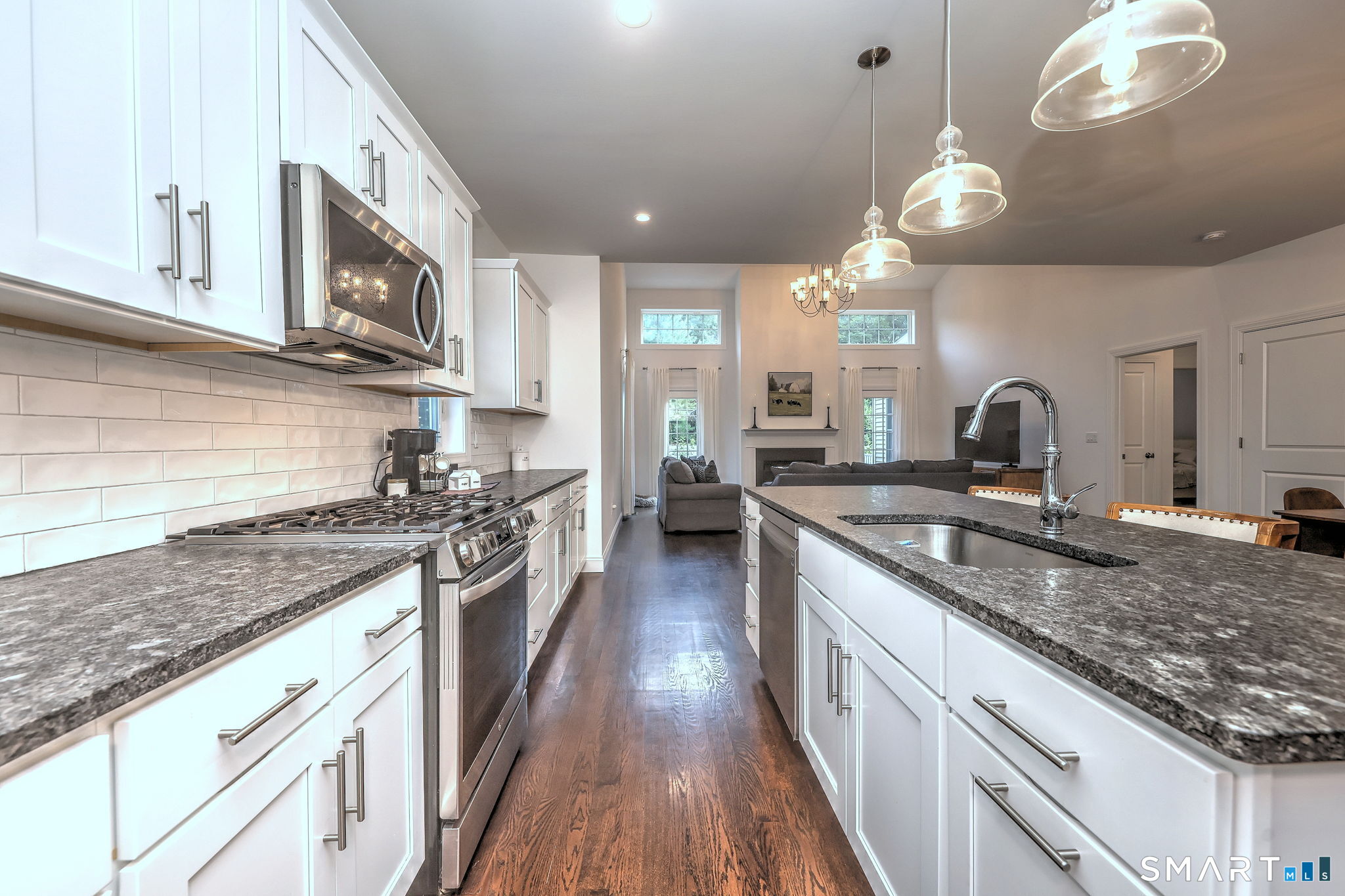 351 Hunter Drive Unit #351 photo 15