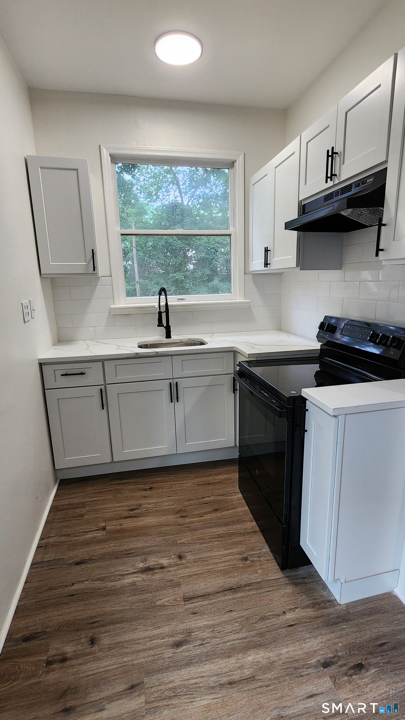 326 Cook Avenue Unit #1 photo 8