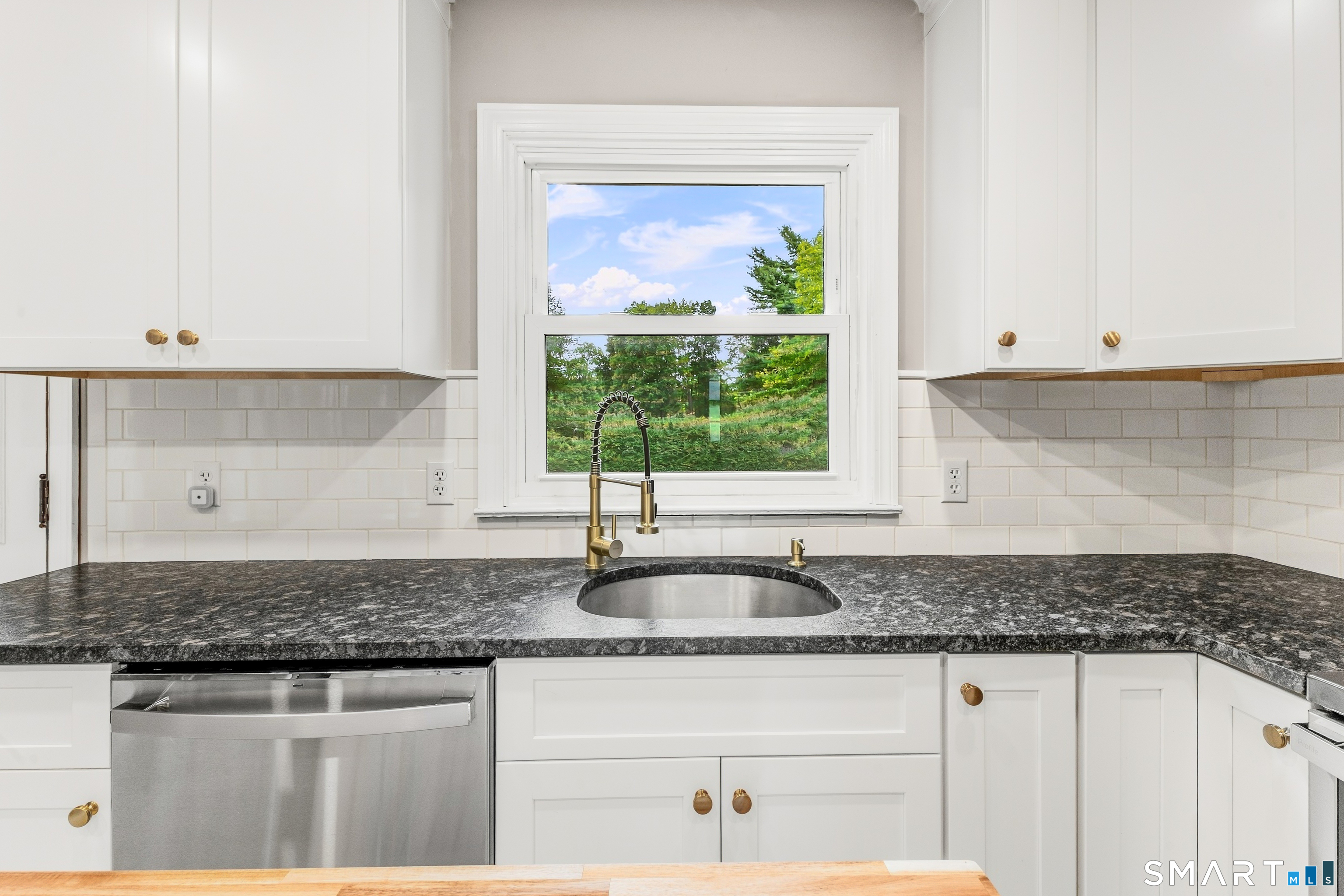 375 Allen Avenue photo 19