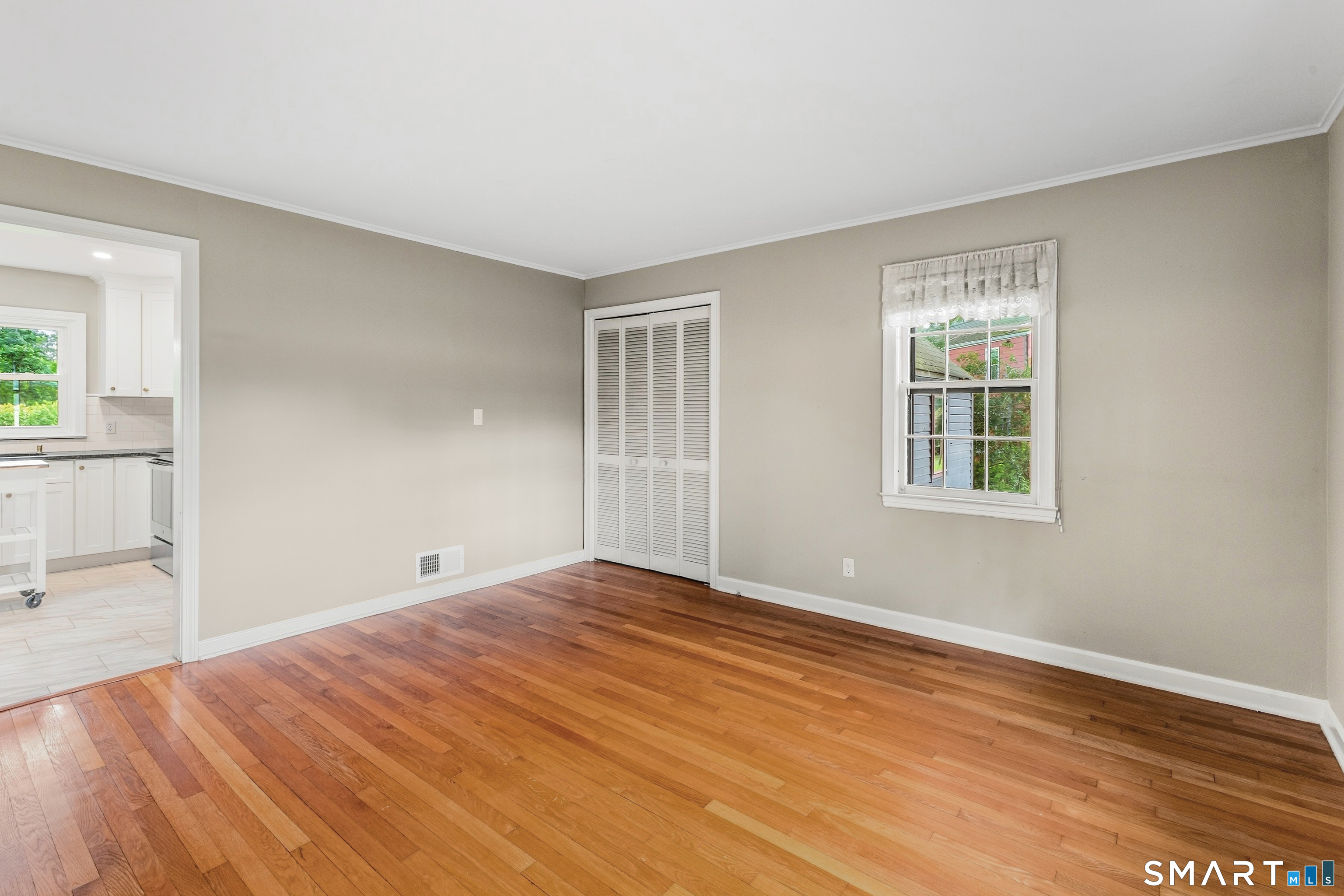 375 Allen Avenue photo 11