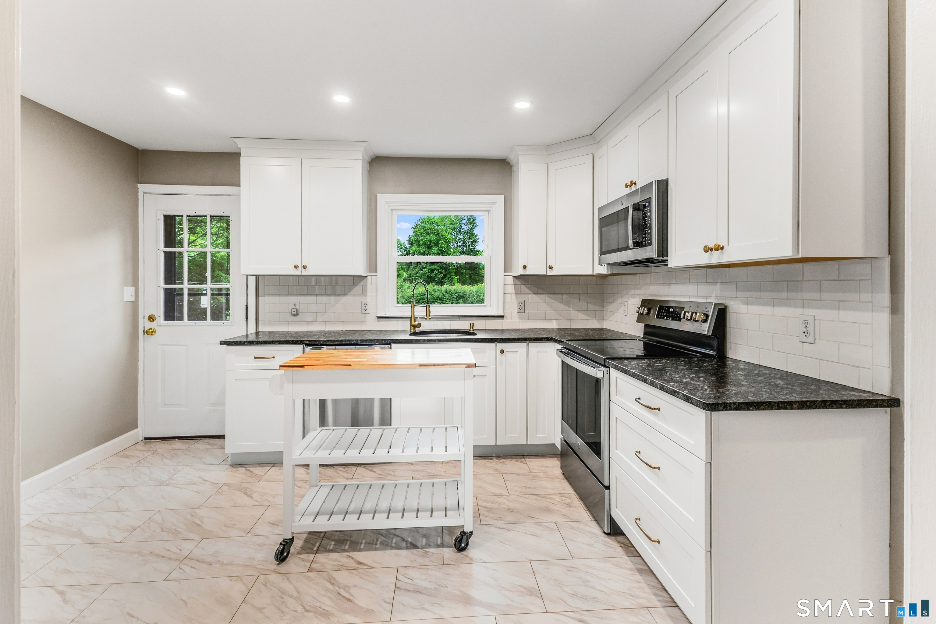 375 Allen Avenue photo 14