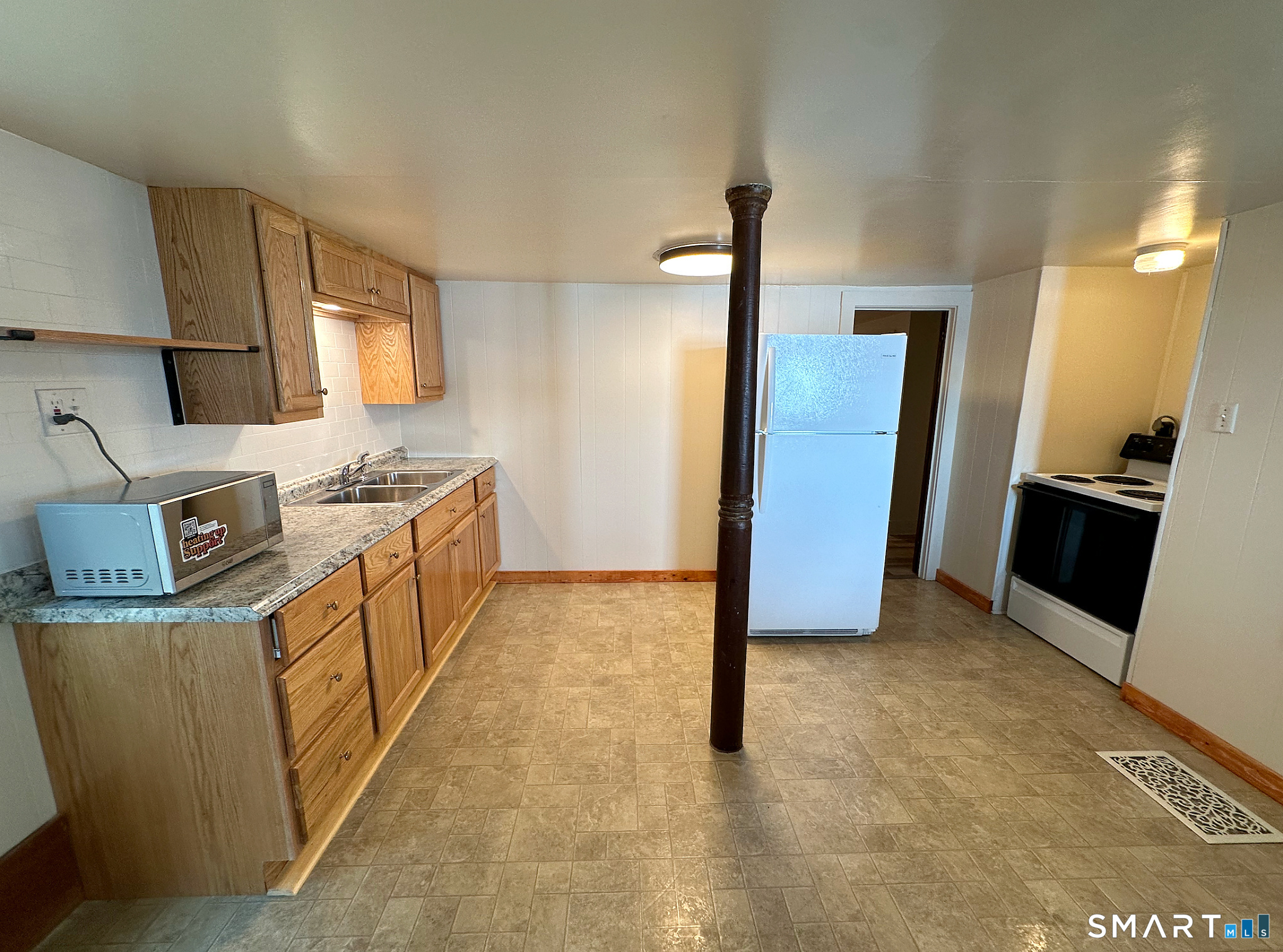 251 Thames Street photo 5