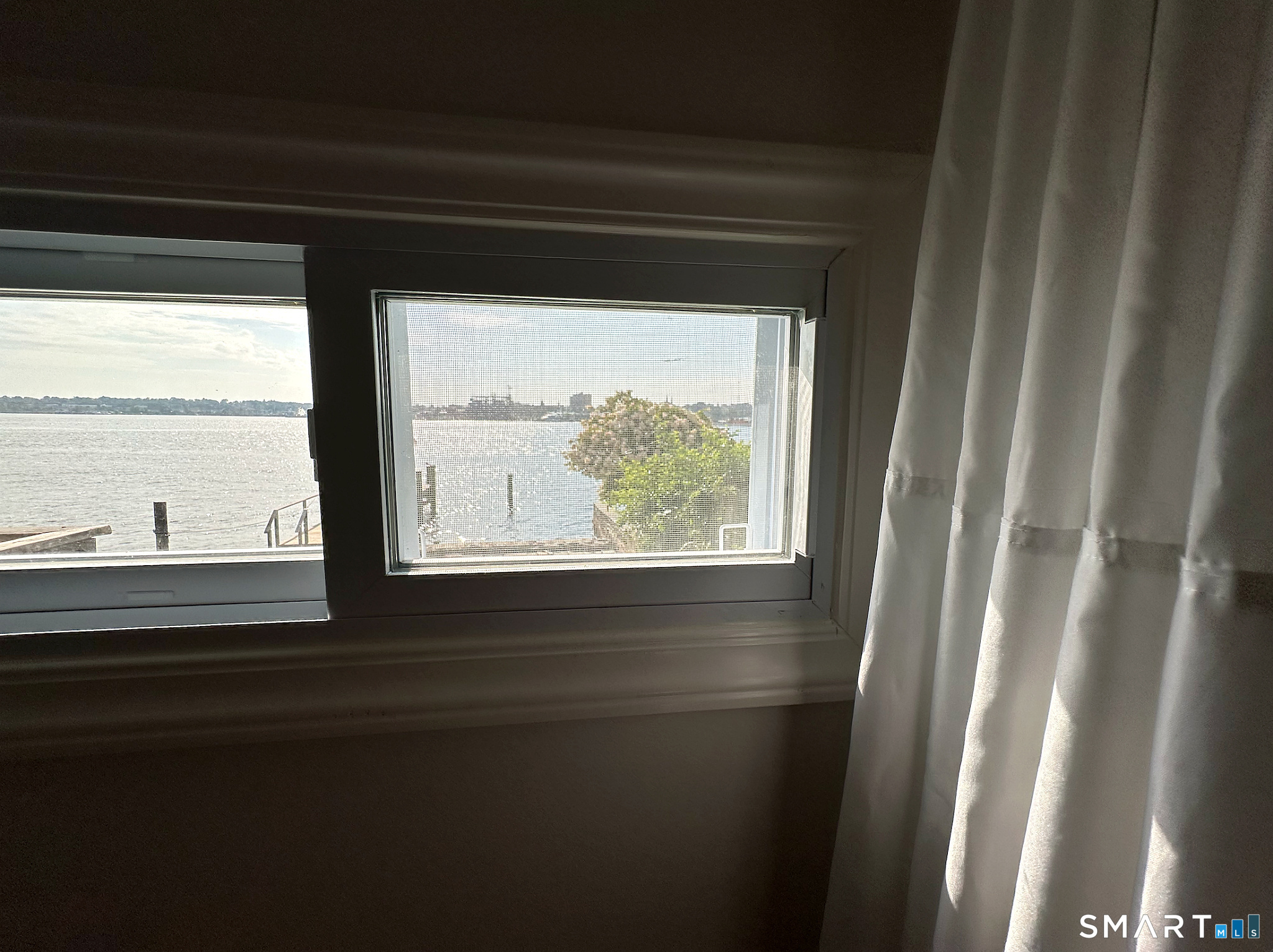251 Thames Street photo 3