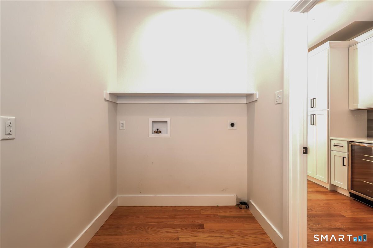 8 Fieldstone Court Unit #8 photo 5