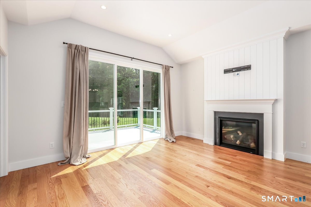 8 Fieldstone Court Unit #8 photo 15