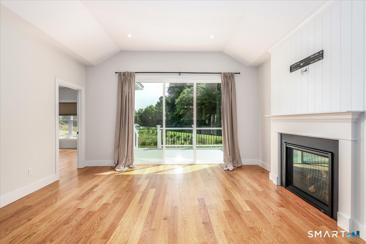 8 Fieldstone Court Unit #8 photo 16