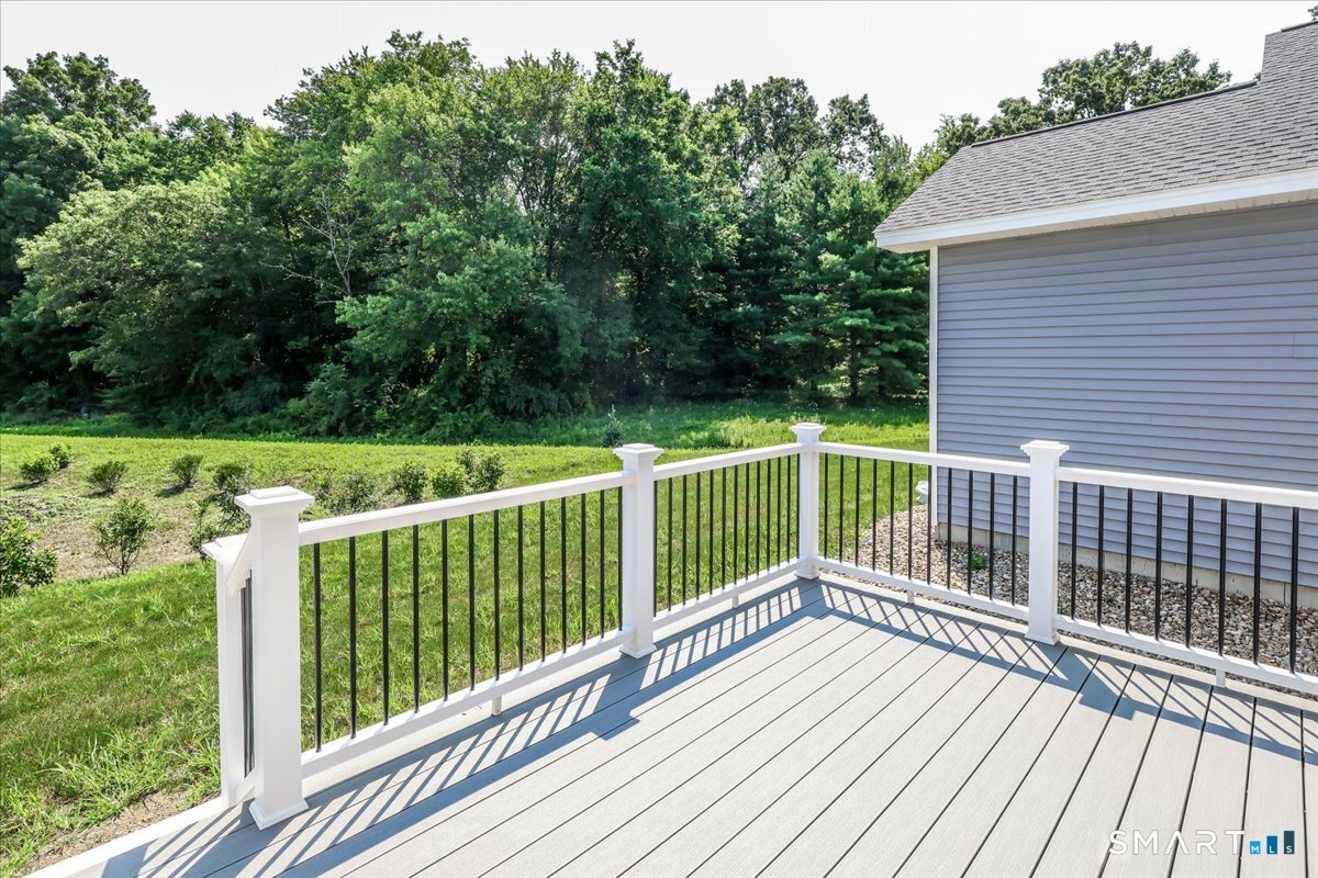 8 Fieldstone Court Unit #8 photo 22