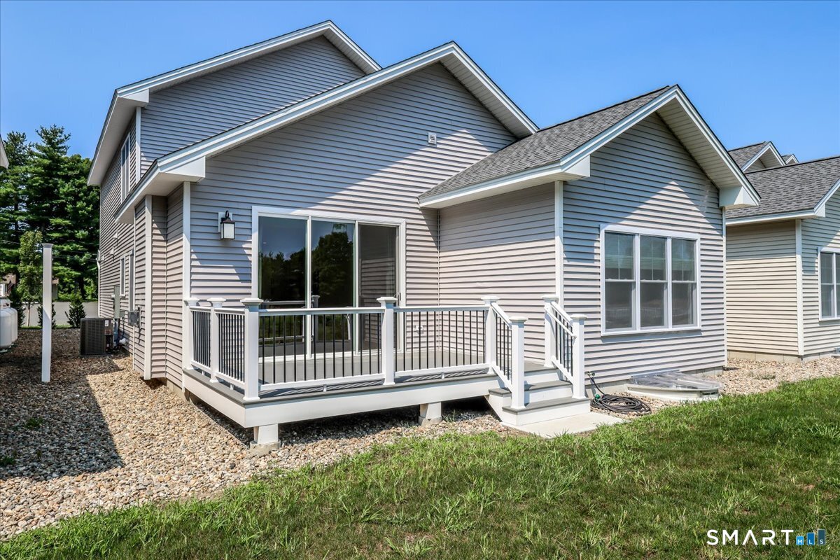 8 Fieldstone Court Unit #8 photo 24