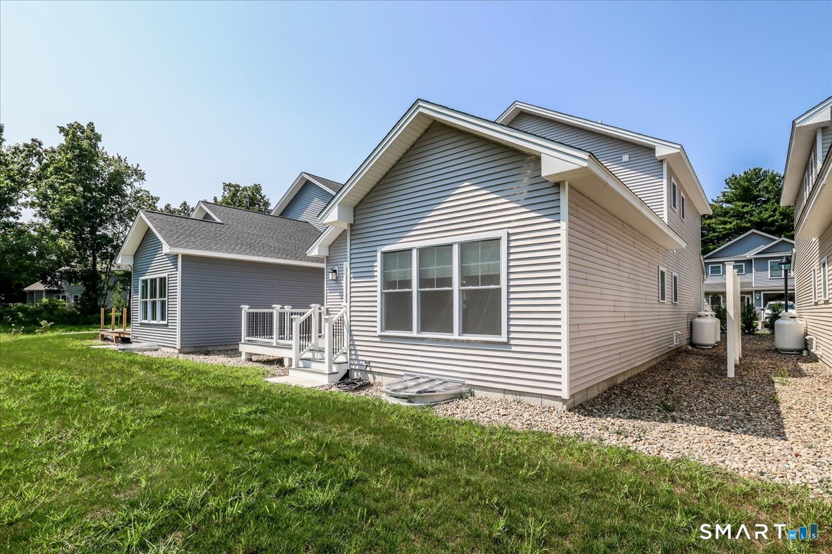 8 Fieldstone Court Unit #8 photo 25