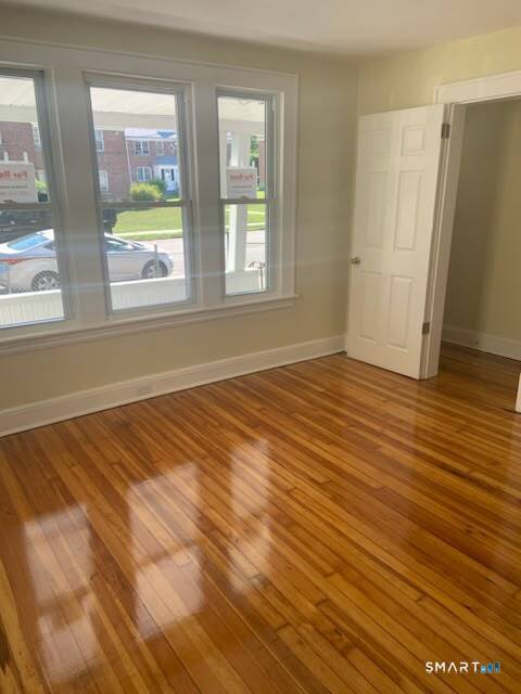 981 William Street photo 10