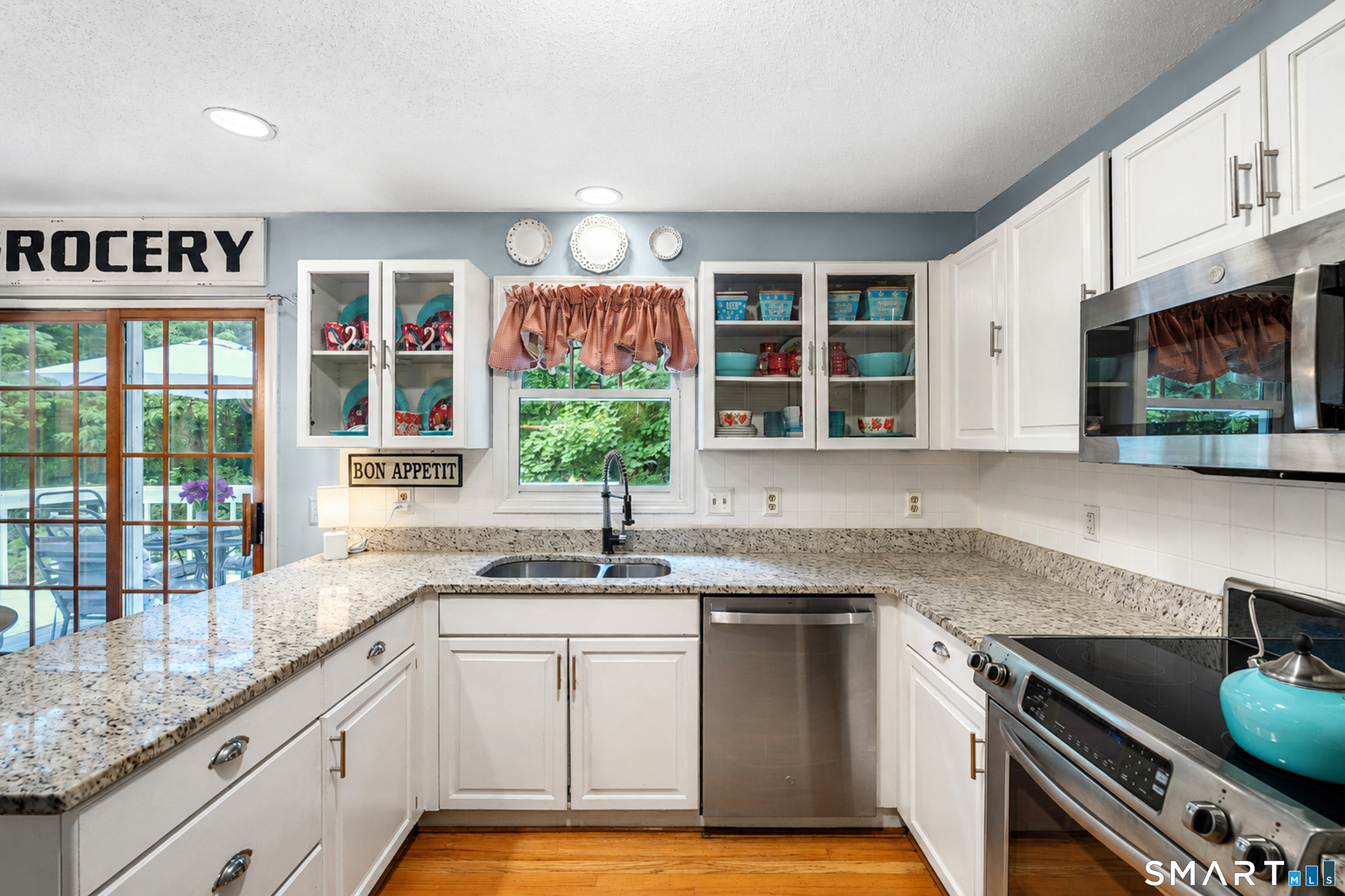 73 Long Hill Road photo 11