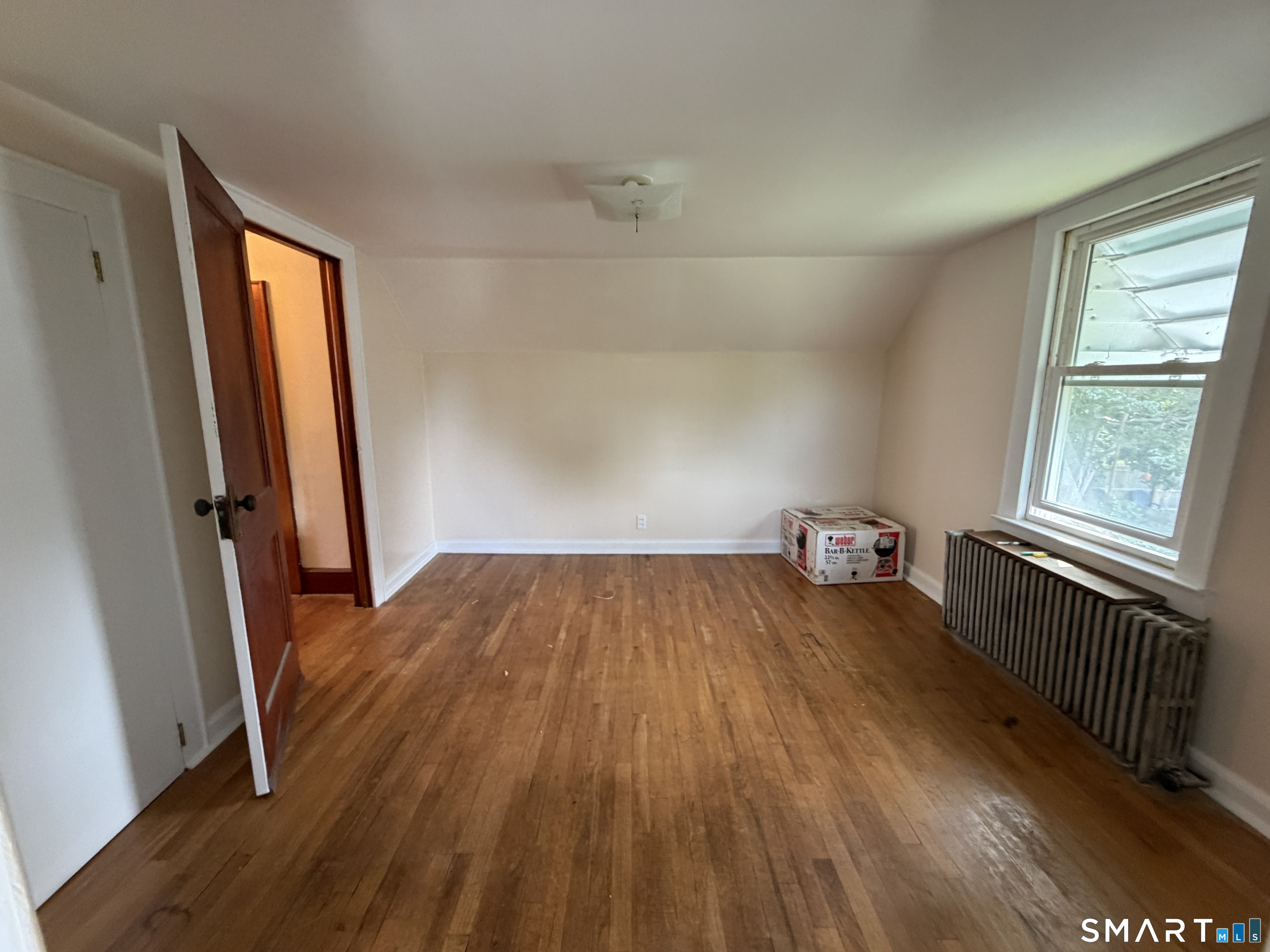 18th image of 33 Amherst St, Torrington, CT 06790 | MLS# 24200376