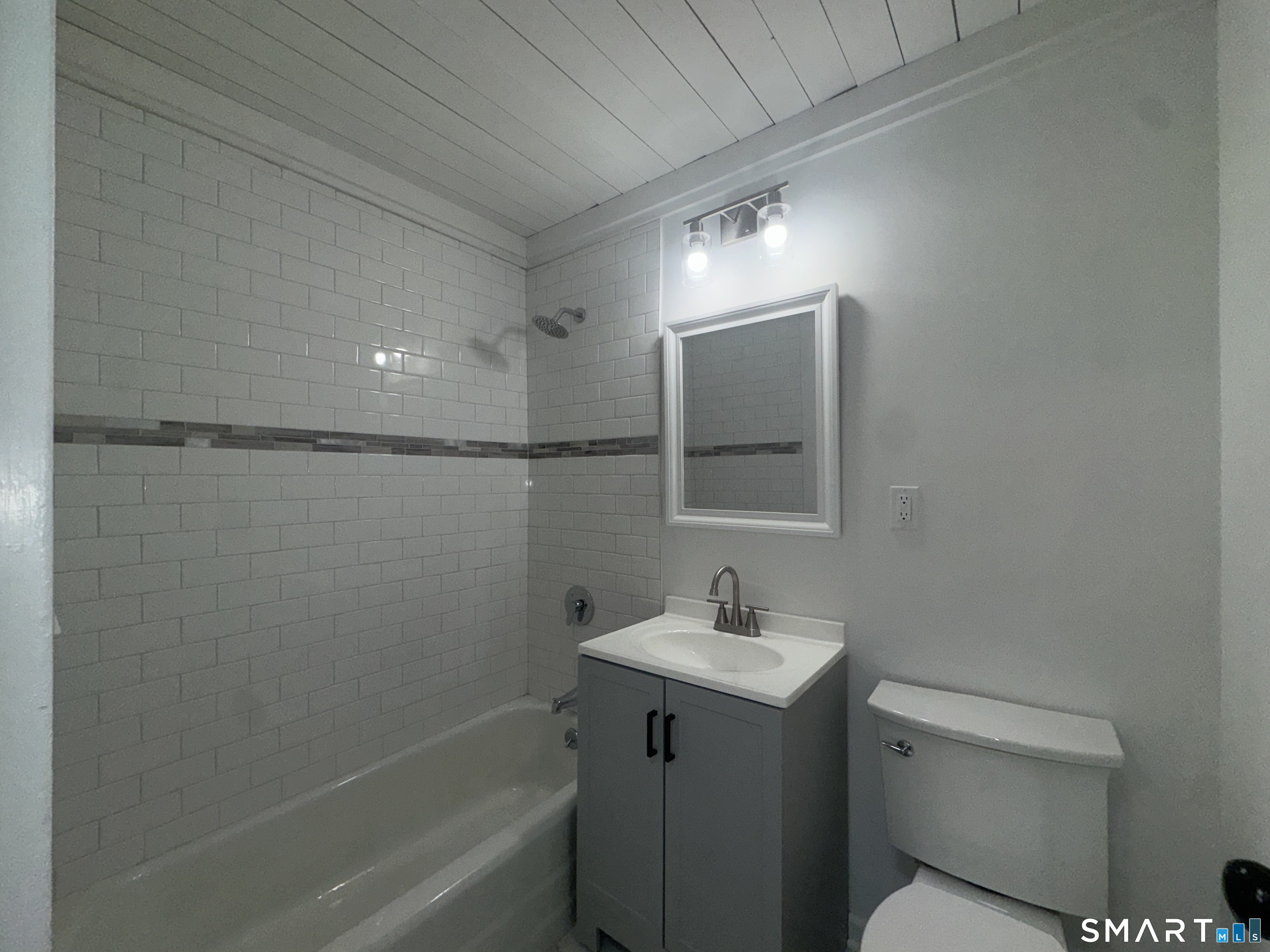 2370 North Avenue Unit #4D photo 15