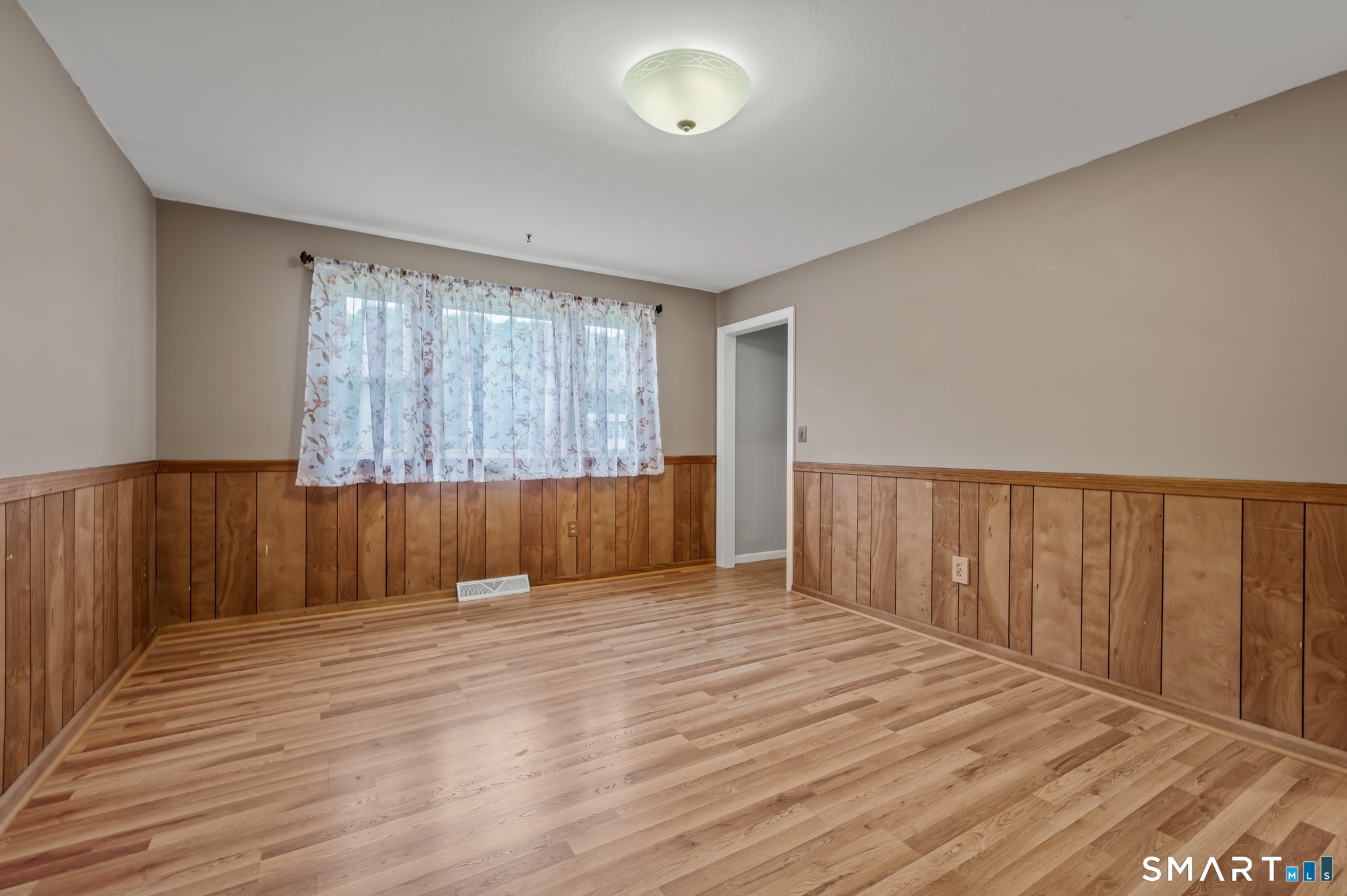 19 Sheffield Road photo 15