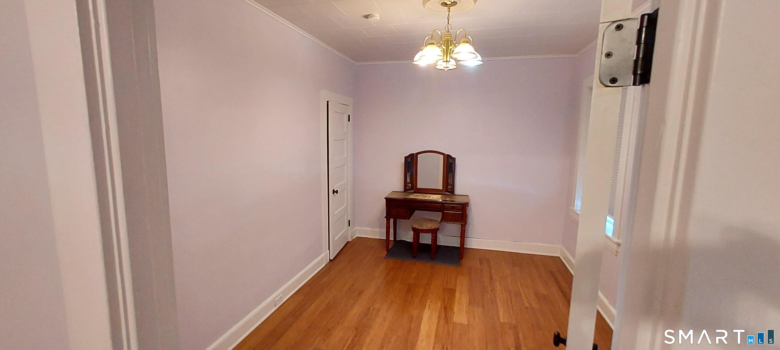 4th image of 580 Wilmot Ave, Bridgeport, CT 06607 | MLS# 24180636