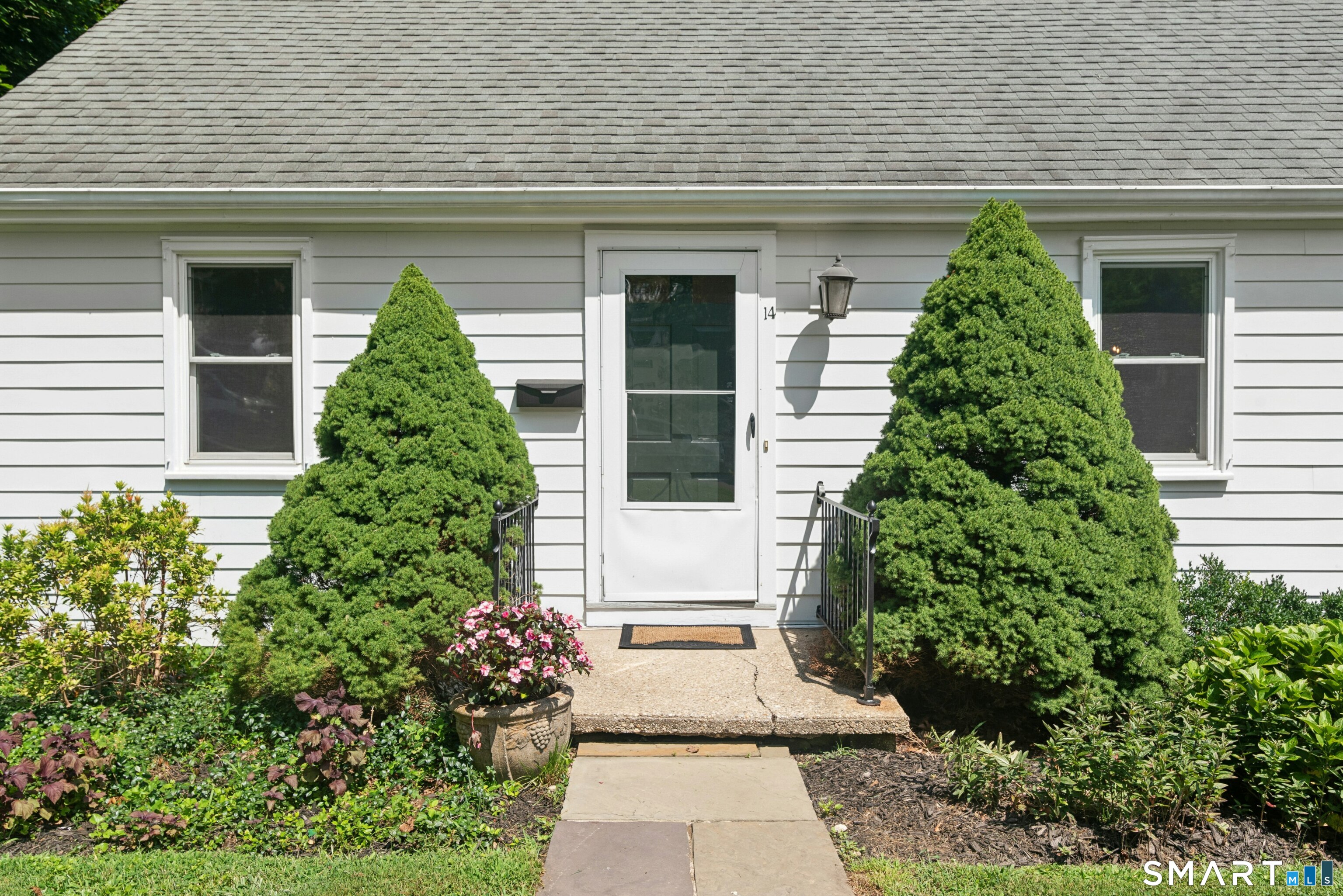 14 Down River Road, New Canaan, Connecticut photo 5