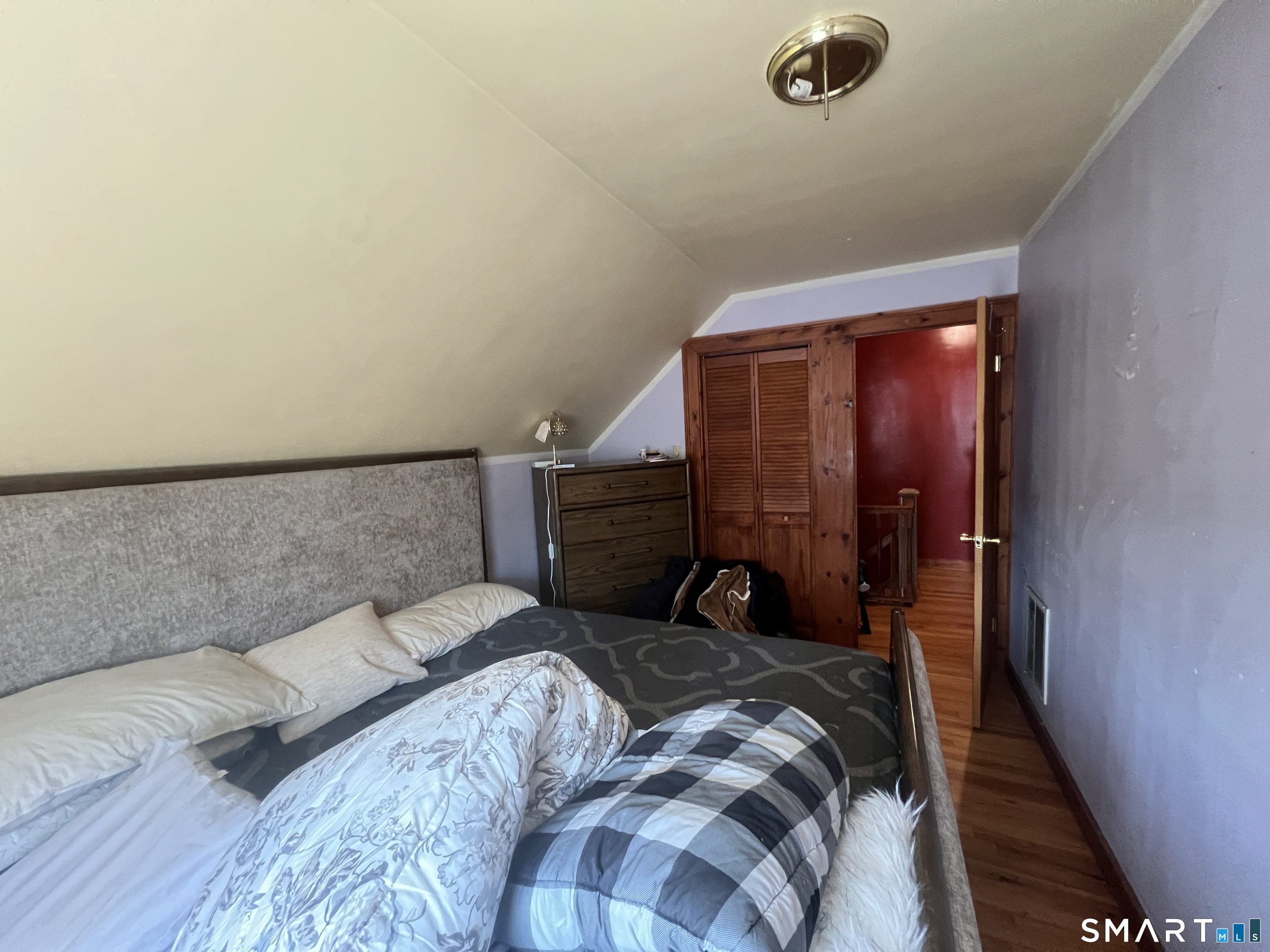 448 East Avenue photo 17