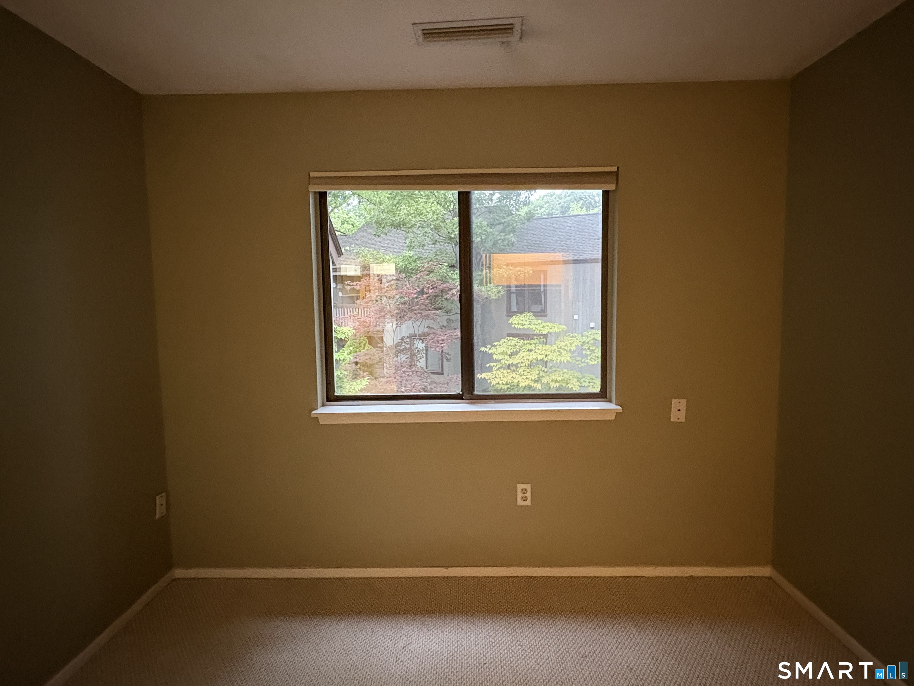 3 Willow Lane photo 15