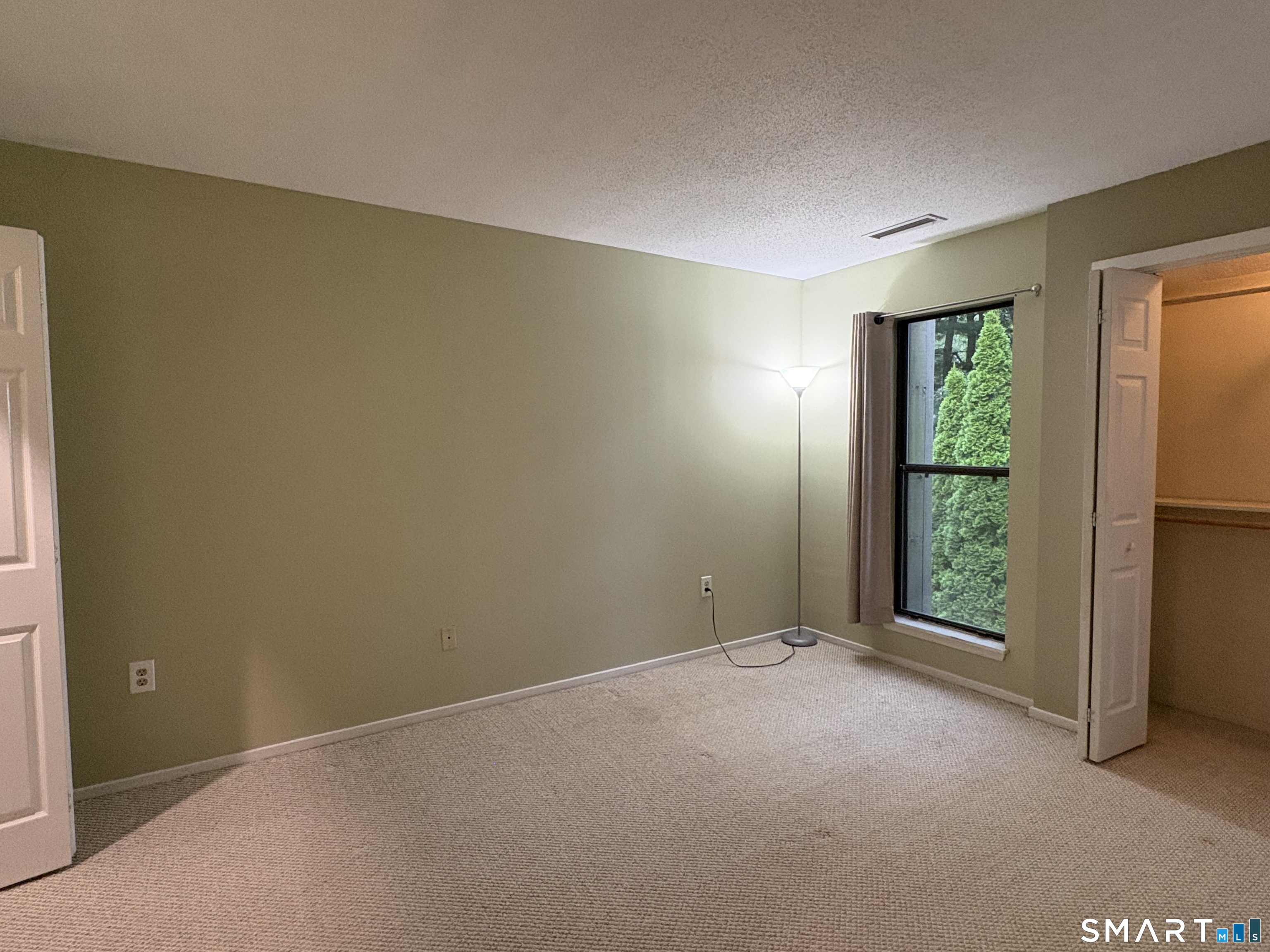 3 Willow Lane photo 20