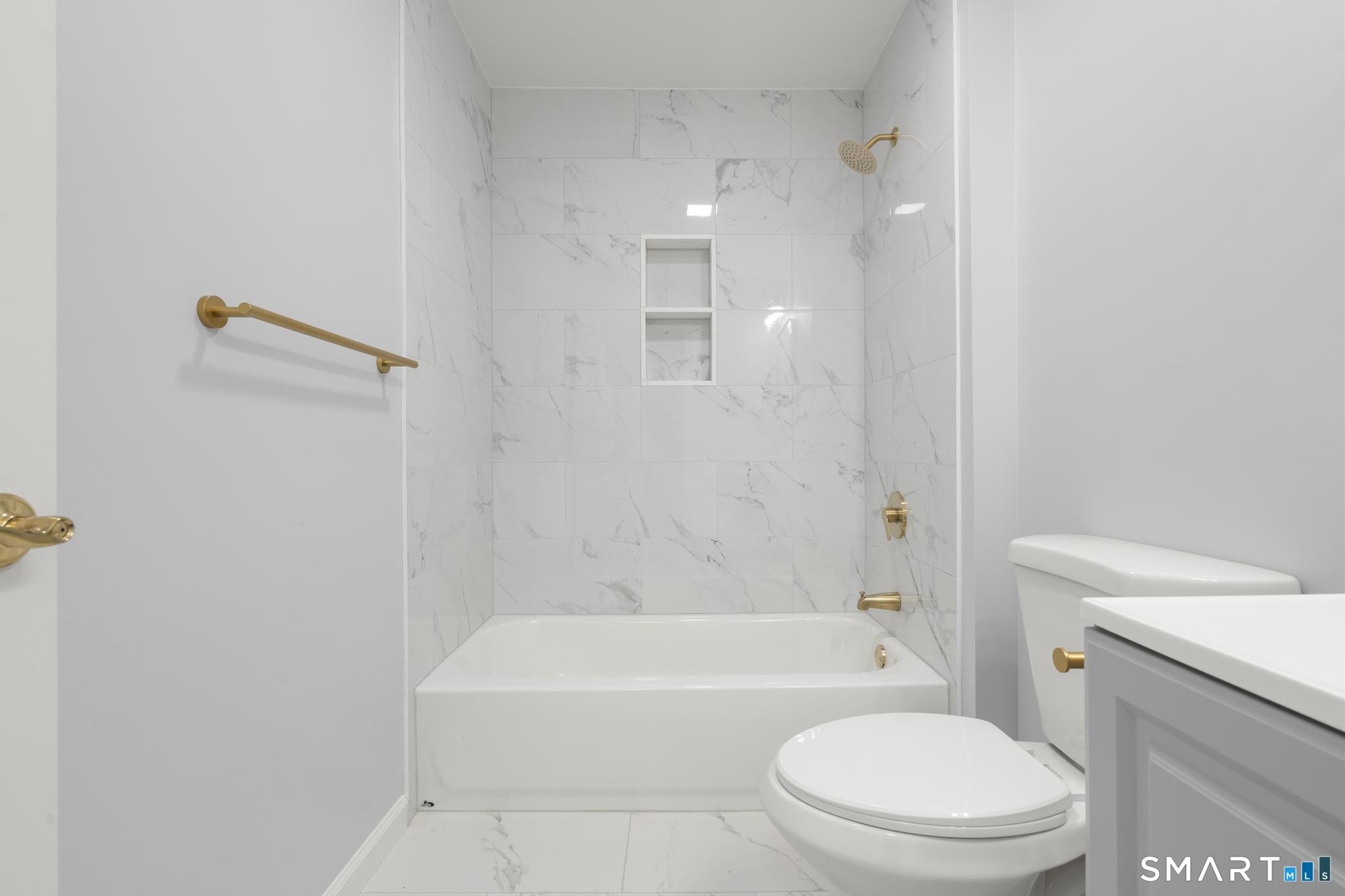 468 Main Street Unit #319 photo 17
