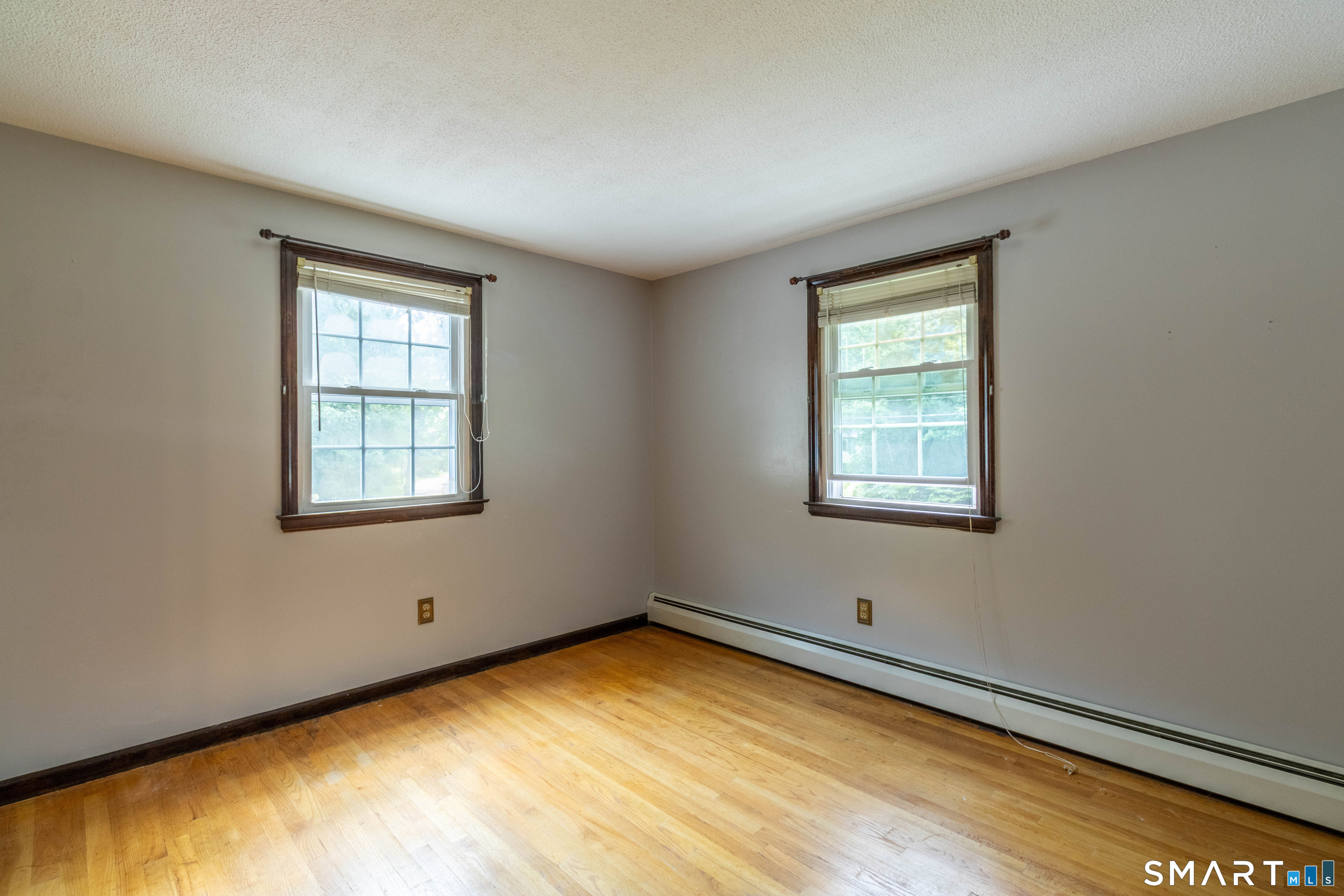 18 Crestwood Drive photo 17