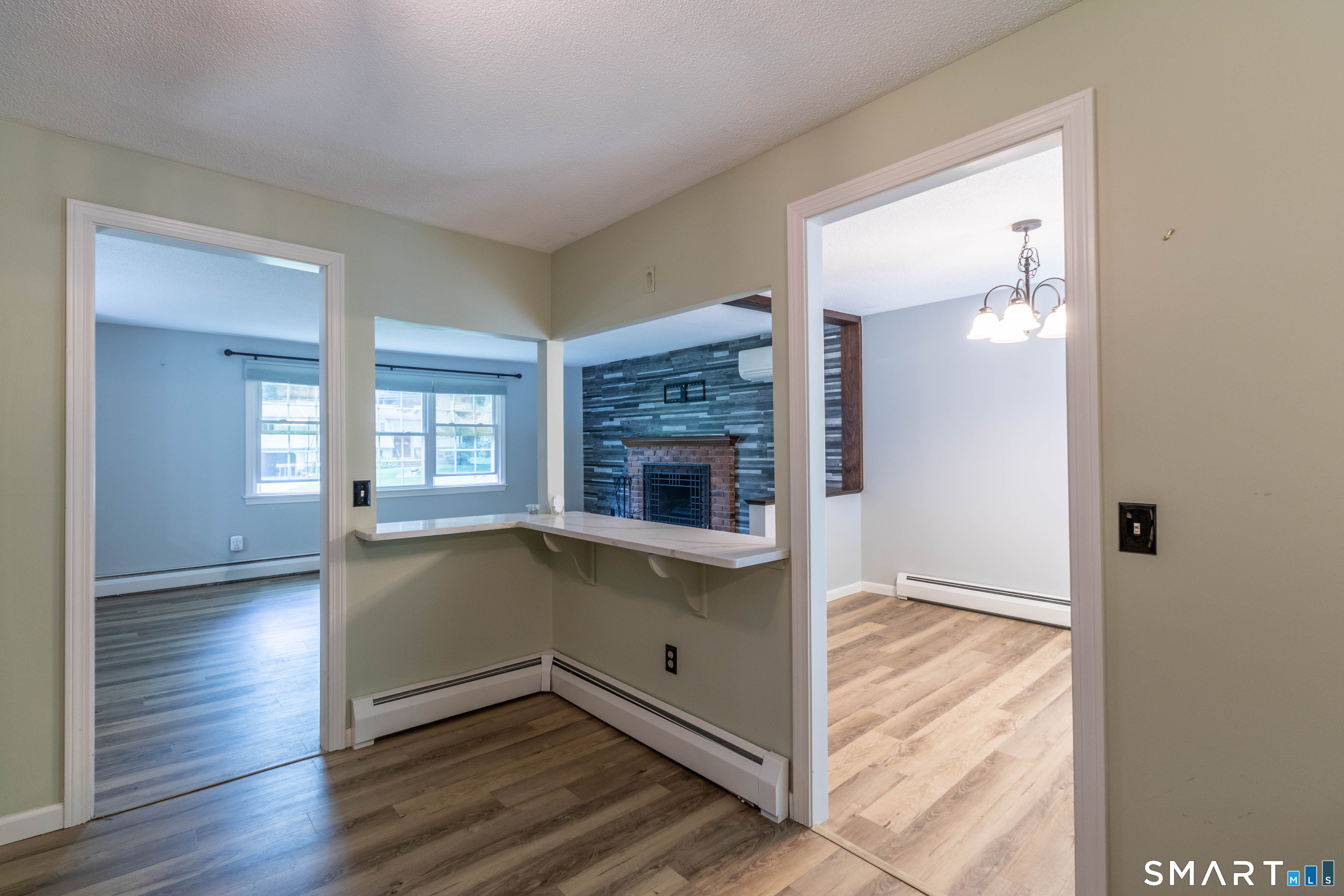 18 Crestwood Drive photo 8
