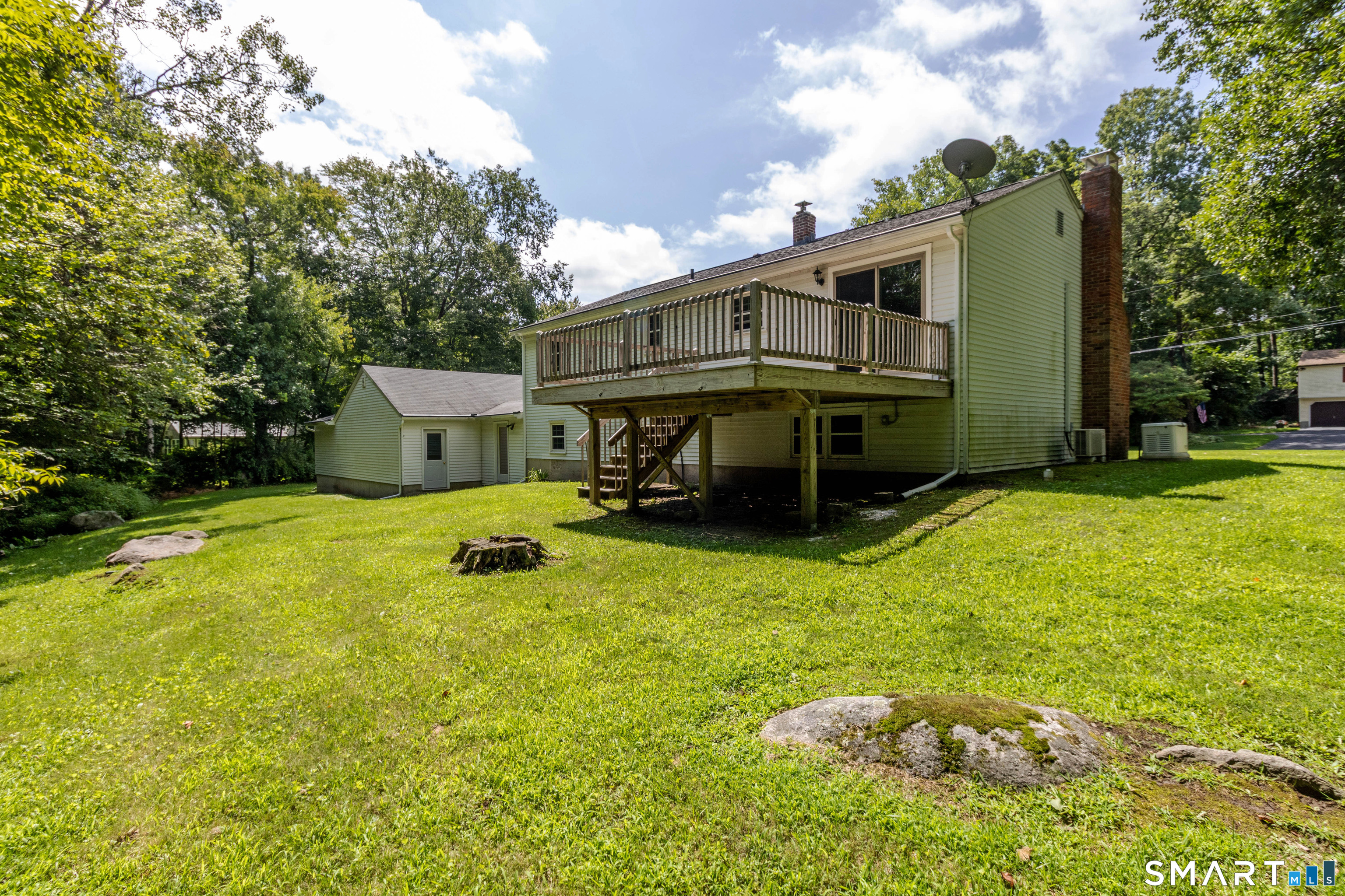 18 Crestwood Drive photo 29