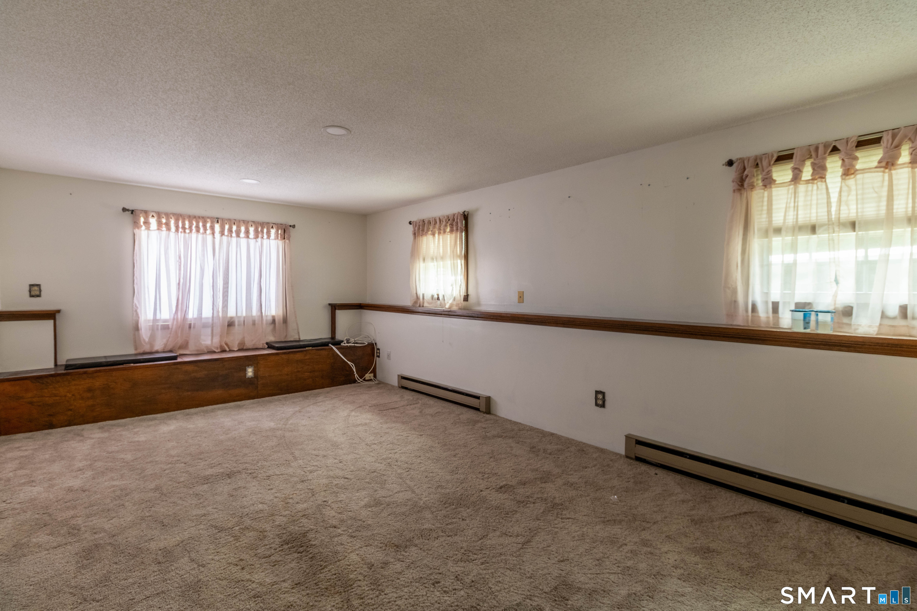 18 Crestwood Drive photo 22