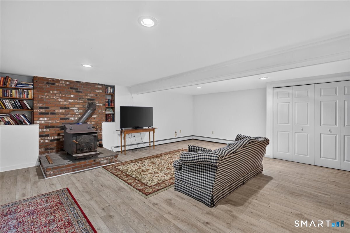 35 Aileen Drive photo 23