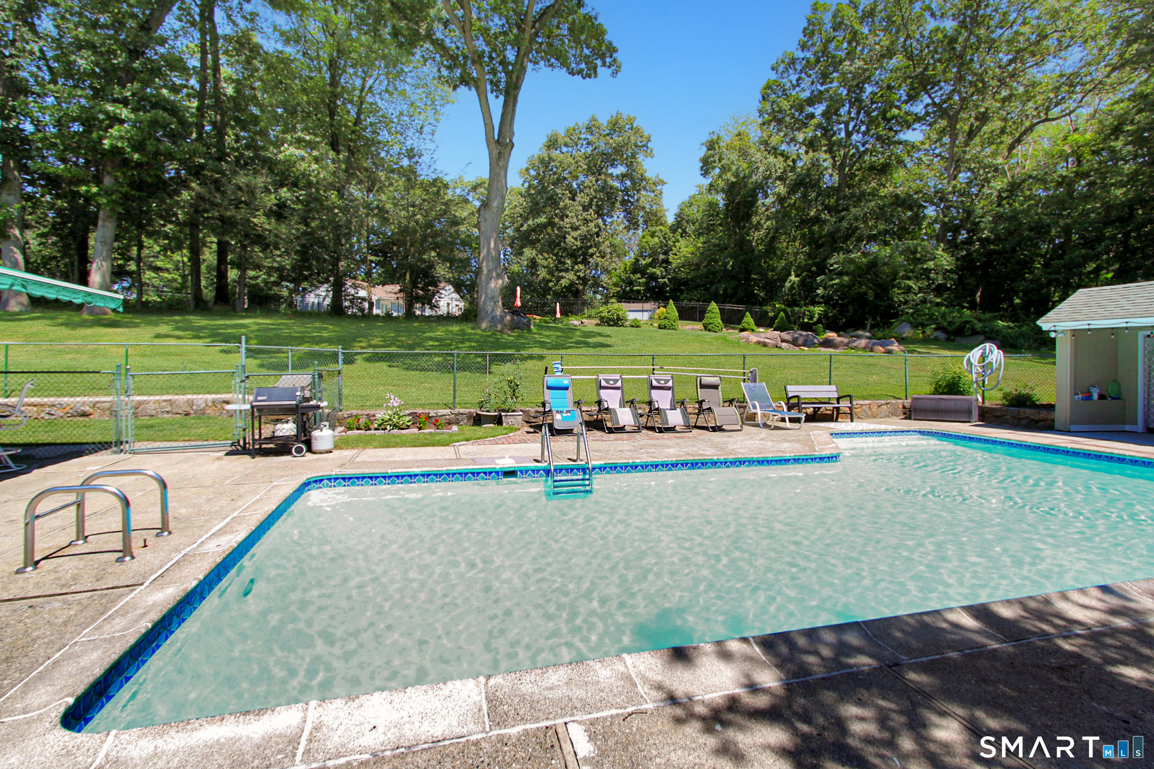21 Twin Circle Drive photo 25