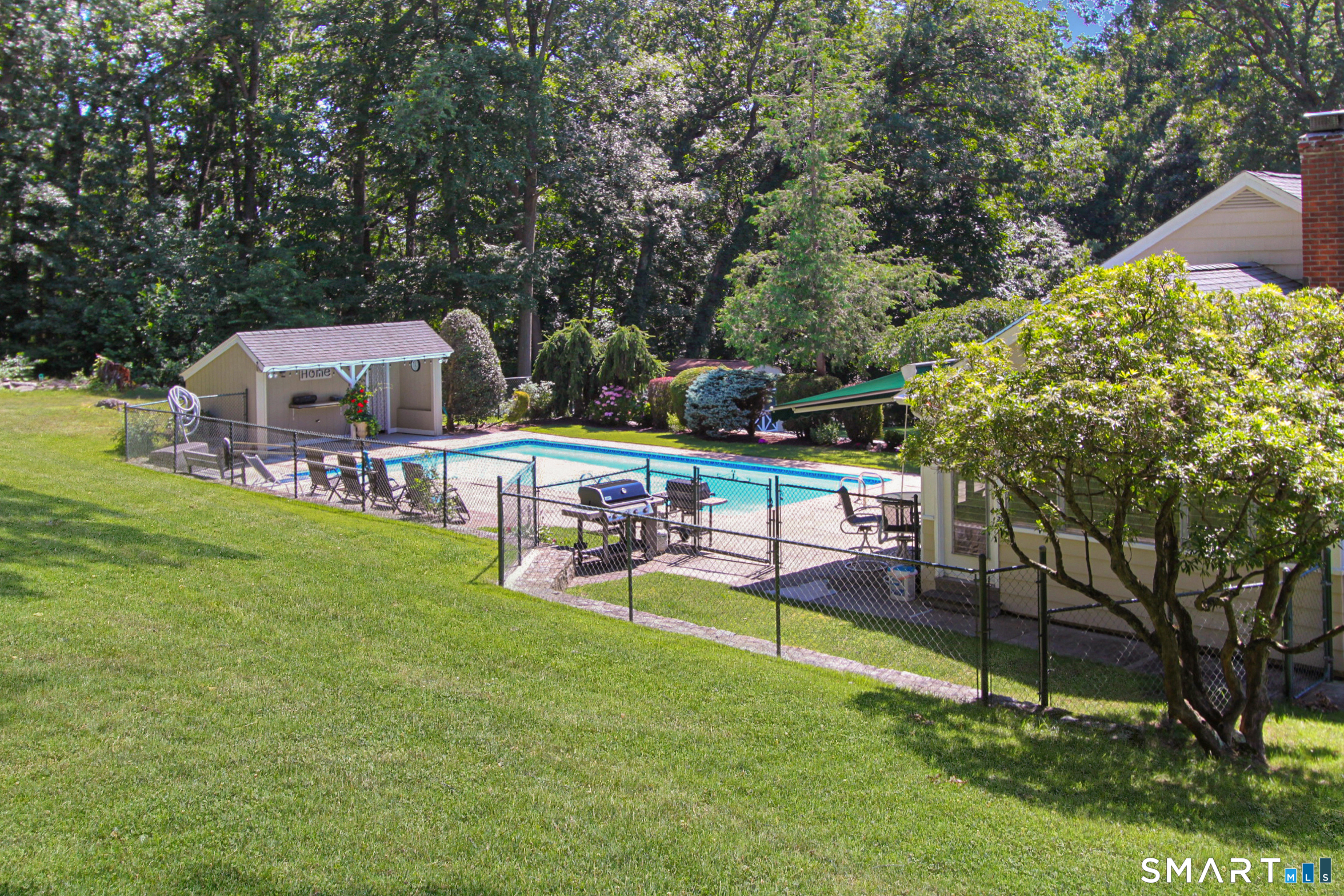 21 Twin Circle Drive photo 33