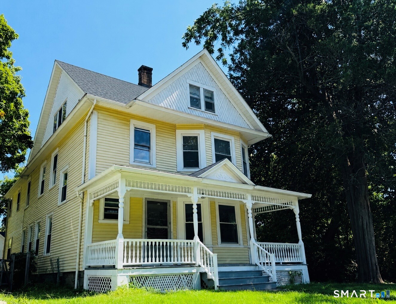 1908 Stratfield Road, Fairfield, Connecticut 06825