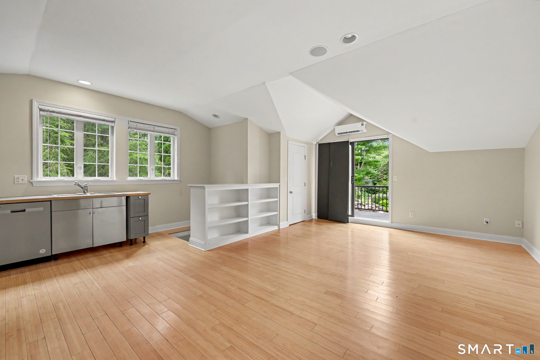 121 Parry Road photo 30