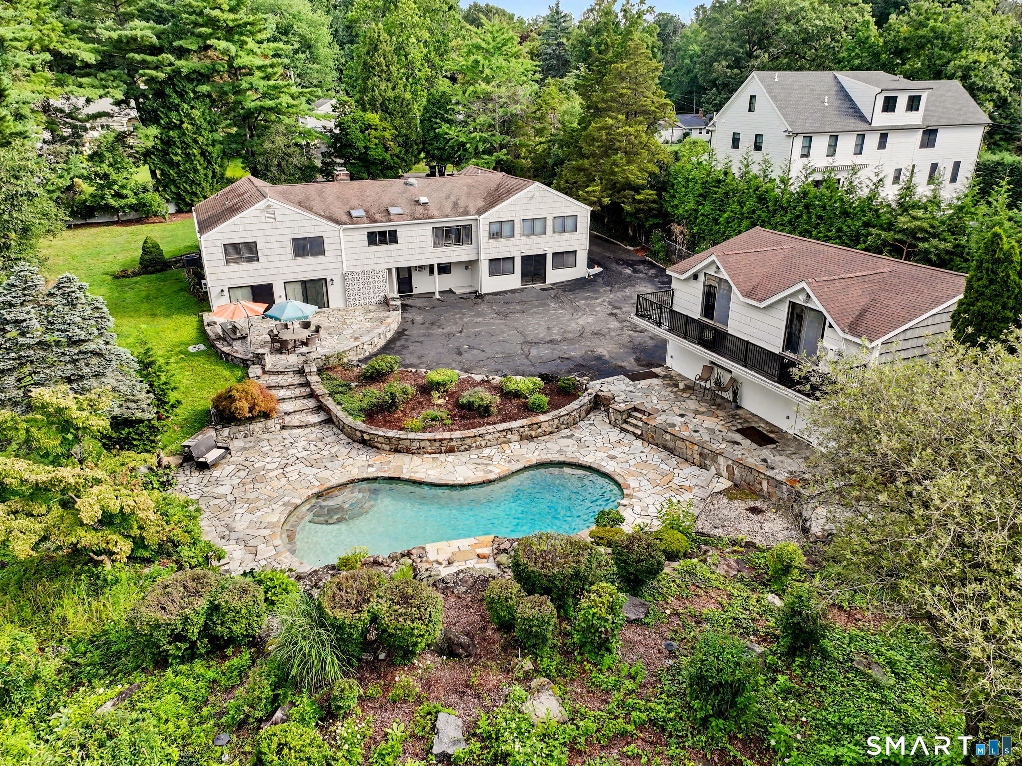 121 Parry Road